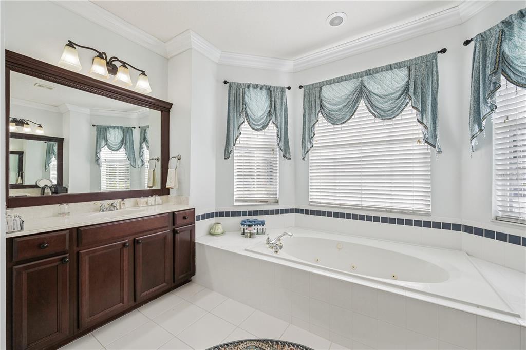 Kissimmee, Florida, 34746, United States, 4 Bedrooms Bedrooms, ,4 BathroomsBathrooms,Residential,For Sale,1999631