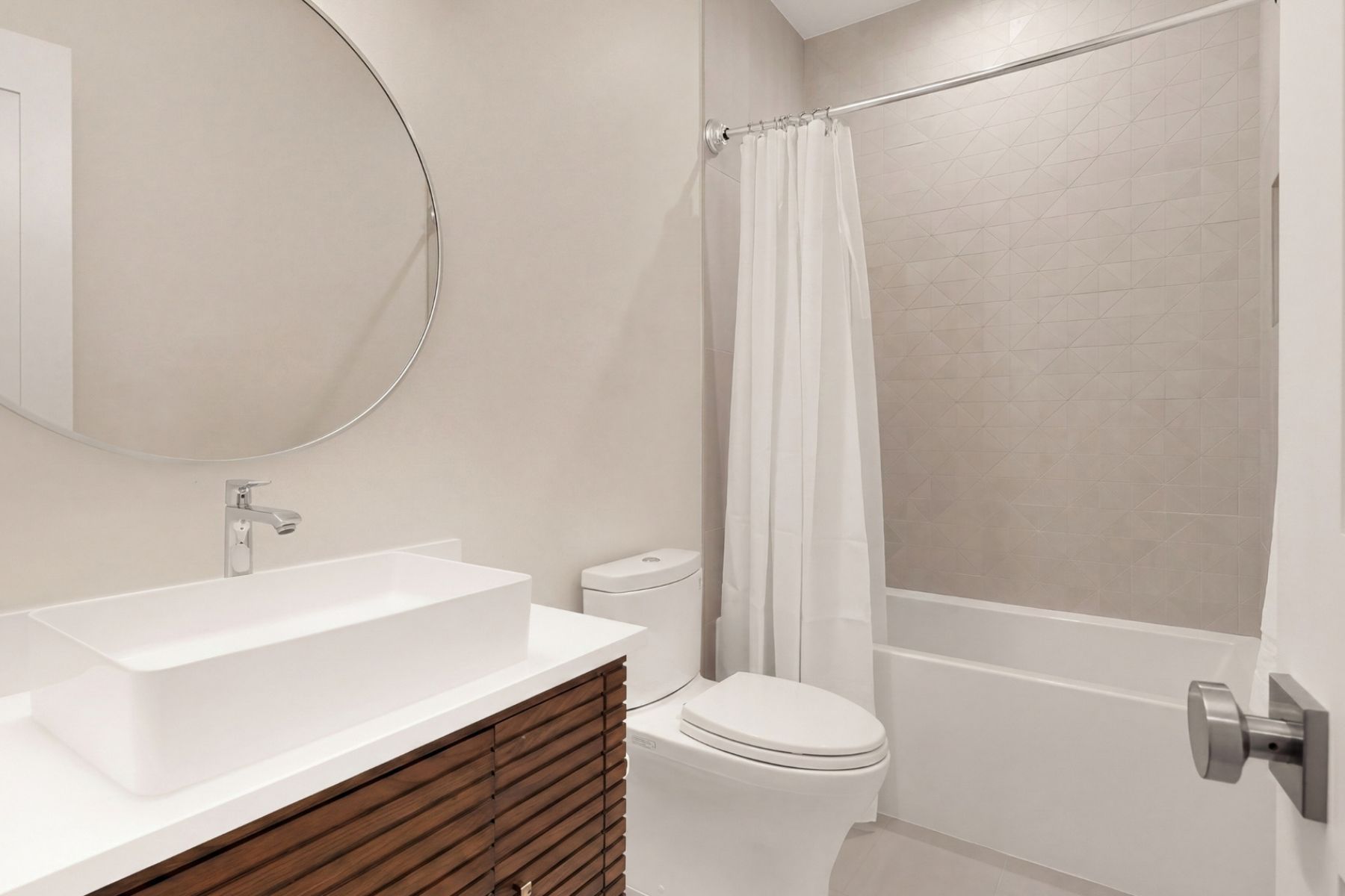  1216 Earnestine Street, Mclean, VA, 22101 - 物件實景