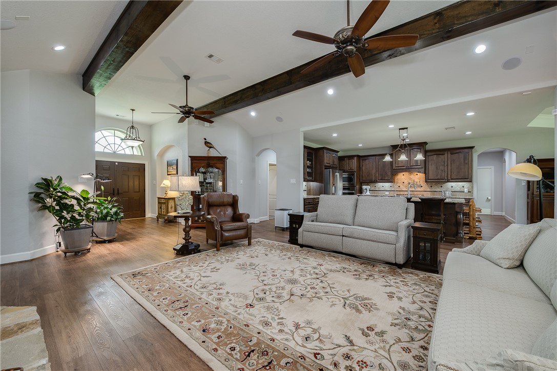 Iola, Texas, 77861, United States, 3 Bedrooms Bedrooms, ,3 BathroomsBathrooms,Residential,For Sale,1896848