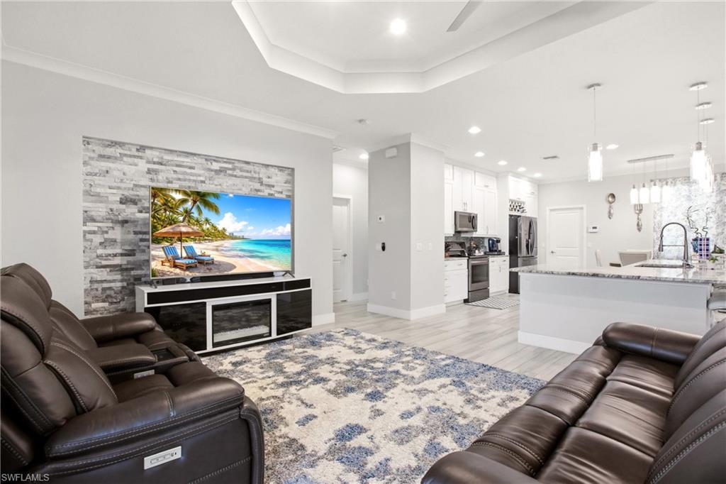 FORT MYERS, Florida, 33966, United States, 3 Bedrooms Bedrooms, ,2 BathroomsBathrooms,Residential,For Sale,2049356
