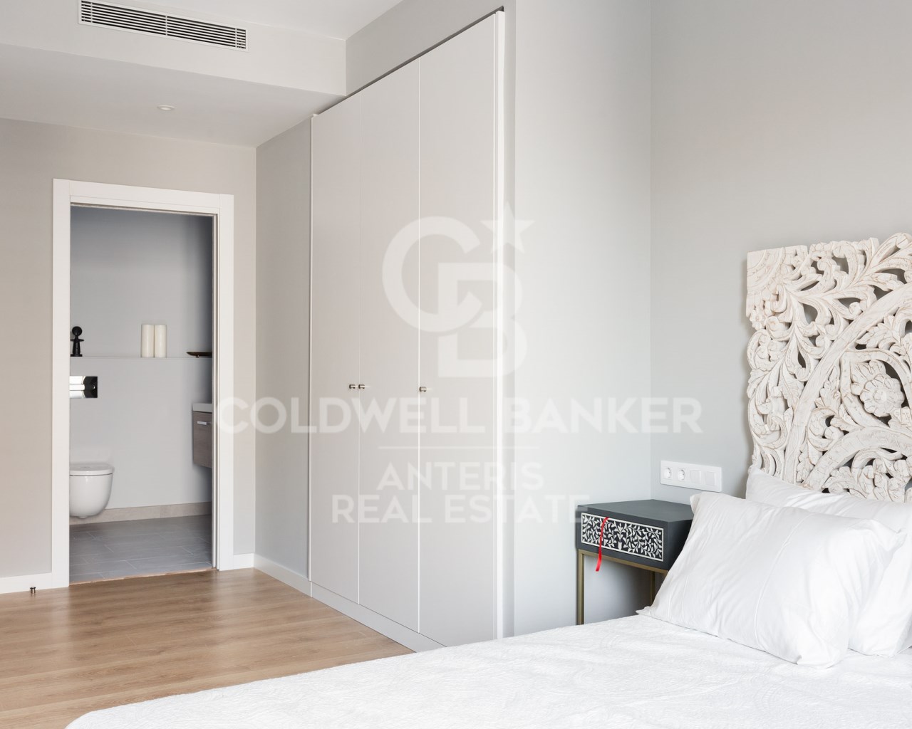 Barcelona, Barcelona, Eixample, La Dreta de l'Eix, Barcelona, Catalonia, ES, 3 Bedrooms Bedrooms, ,2 BathroomsBathrooms,Residential,For Sale,Barcelona, Barcelona, Eixample, La Dreta de l'Eix,1448605