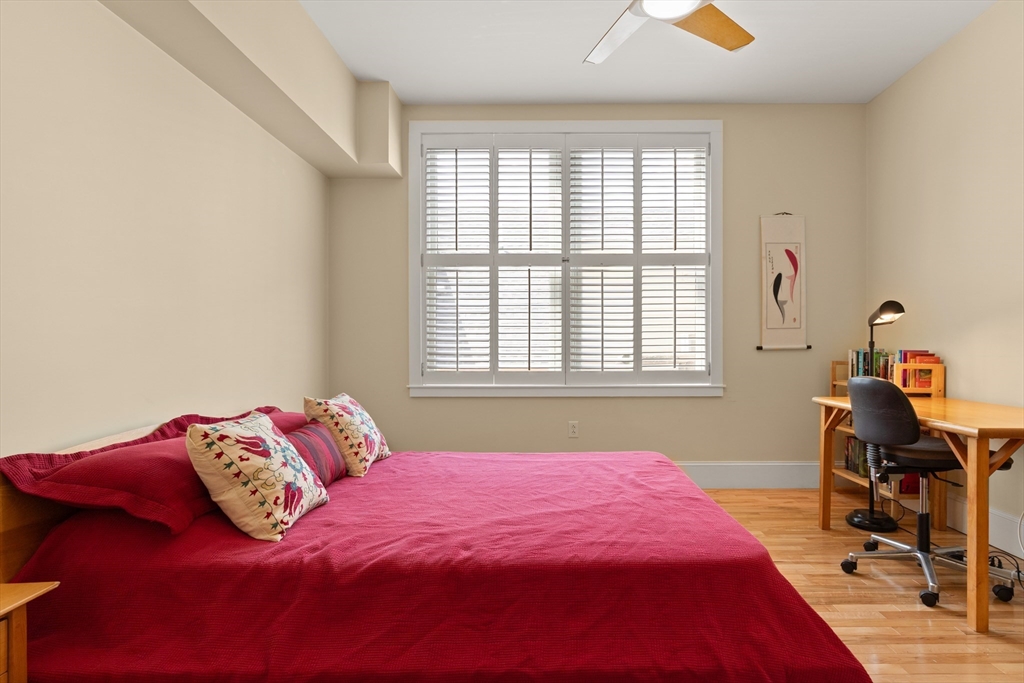 Somerville, Massachusetts, 02143, United States, 1 Bedroom Bedrooms, ,1 BathroomBathrooms,Residential,For Sale,1911108