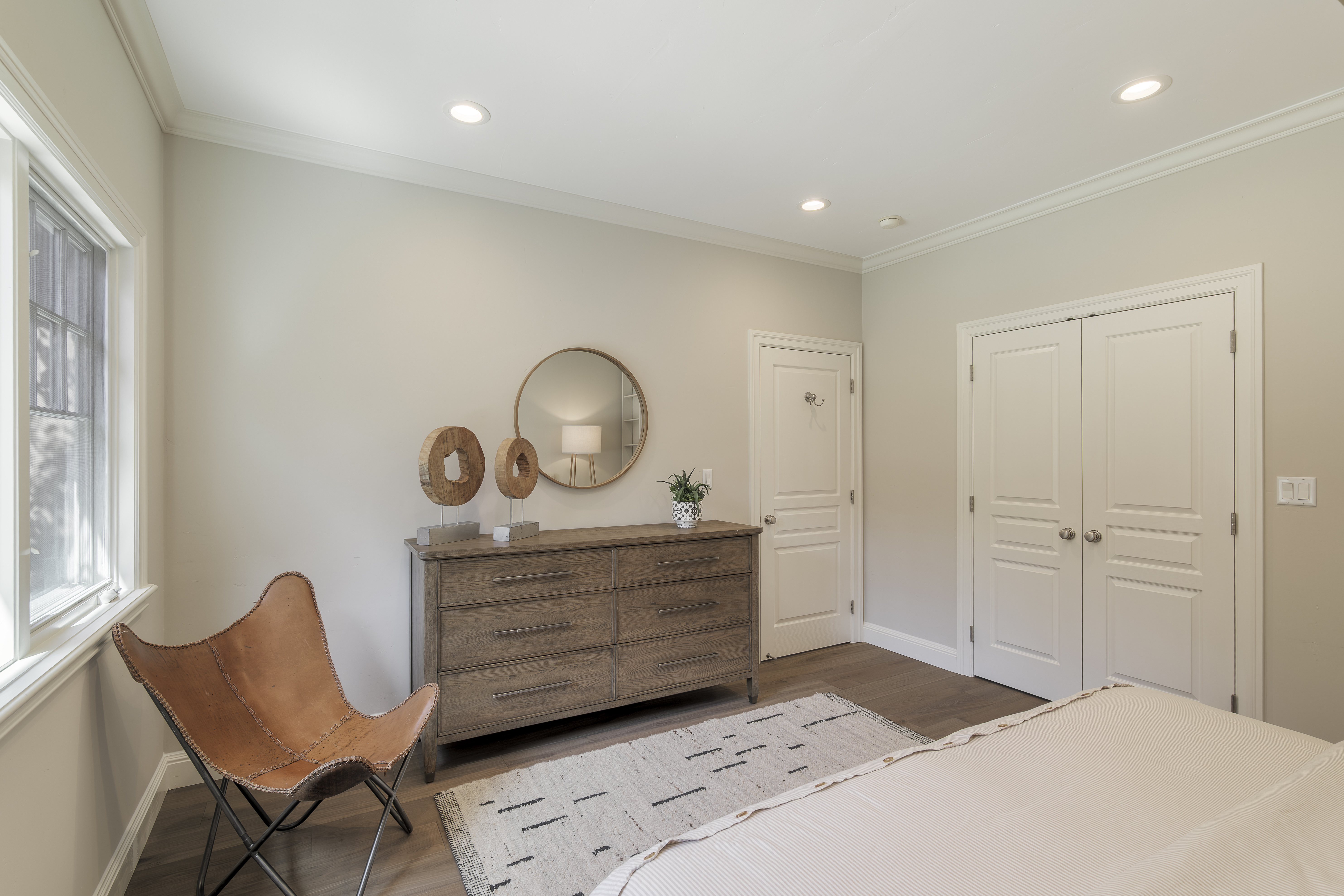  Beautifully Remodeled Craftsman-Inspired Home Located in the Willows - 物件實景