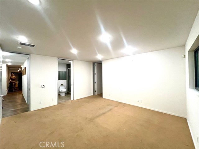 Long Beach, California, 90803, United States, 5 Bedrooms Bedrooms, ,6 BathroomsBathrooms,Residential,For Sale,1980358