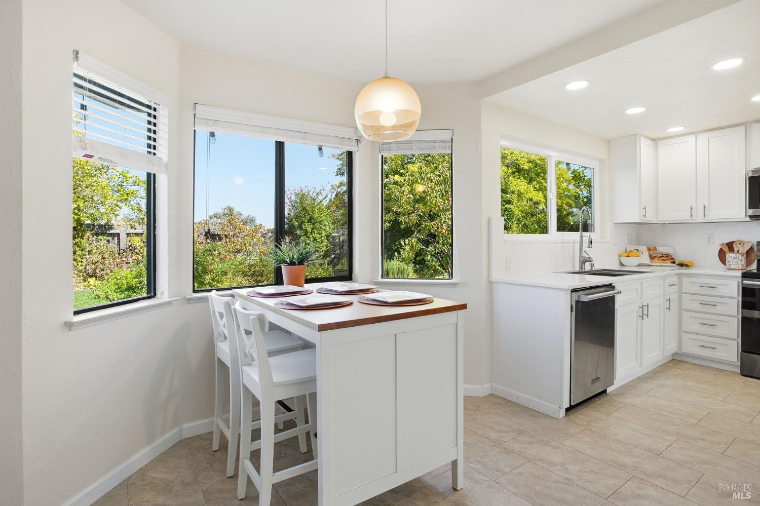 Fairfield, California, 94534, United States, 4 Bedrooms Bedrooms, ,3 BathroomsBathrooms,Residential,For Sale,1970251