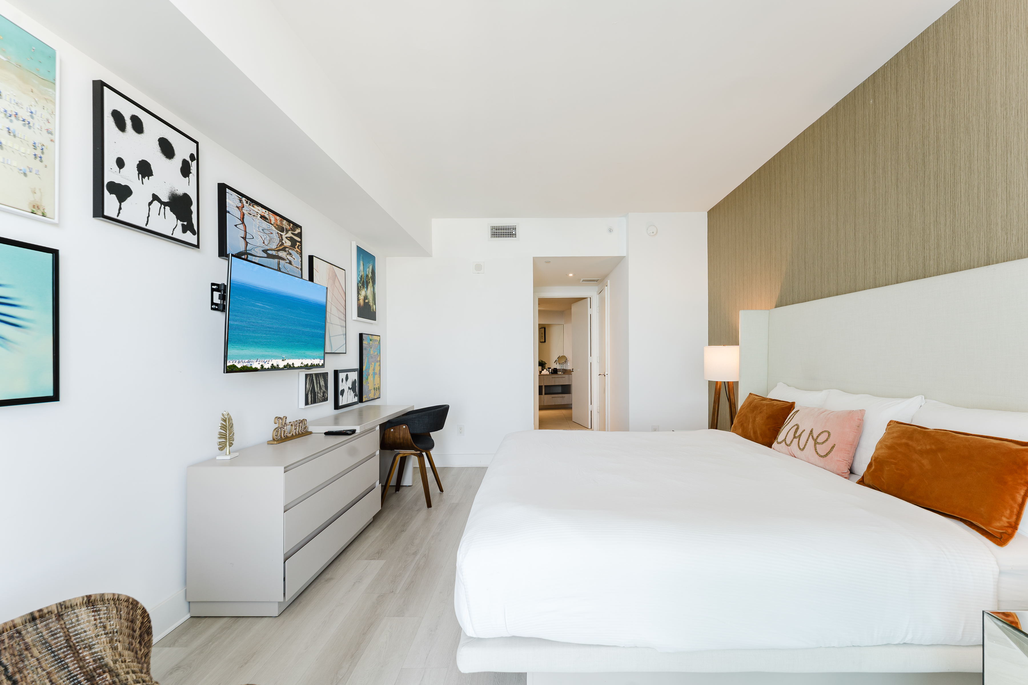  4111 S Ocean Dr, Hollywood, FL, 33019 - 物件實景