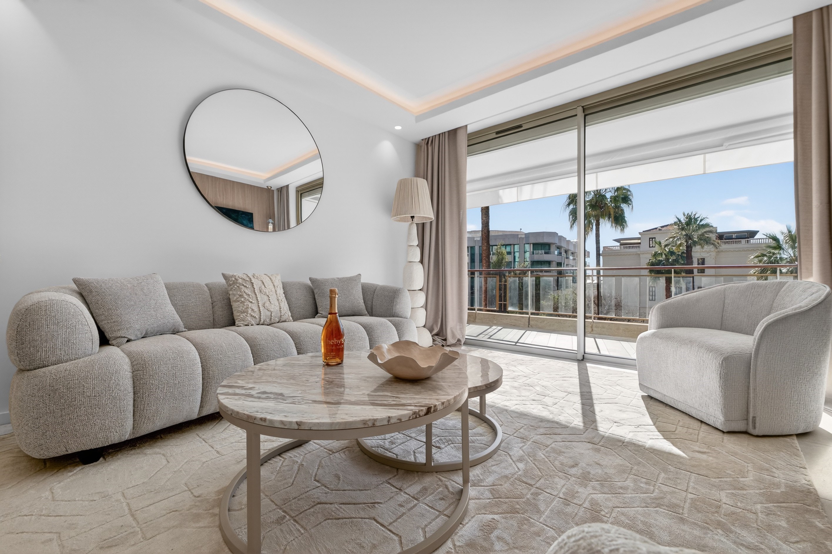  3-room apartment for sale Cannes Croisette, terrace, garage, luxury residence - 物件實景