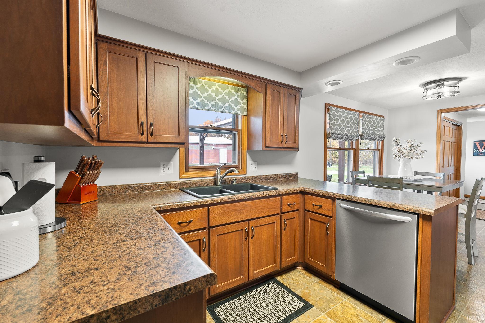 Angola, Indiana, 46703, United States, 3 Bedrooms Bedrooms, ,2 BathroomsBathrooms,Residential,For Sale,1986124