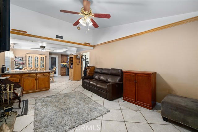 Palmdale, California, 93551, United States, 4 Bedrooms Bedrooms, ,3 BathroomsBathrooms,Residential,For Sale,1930833