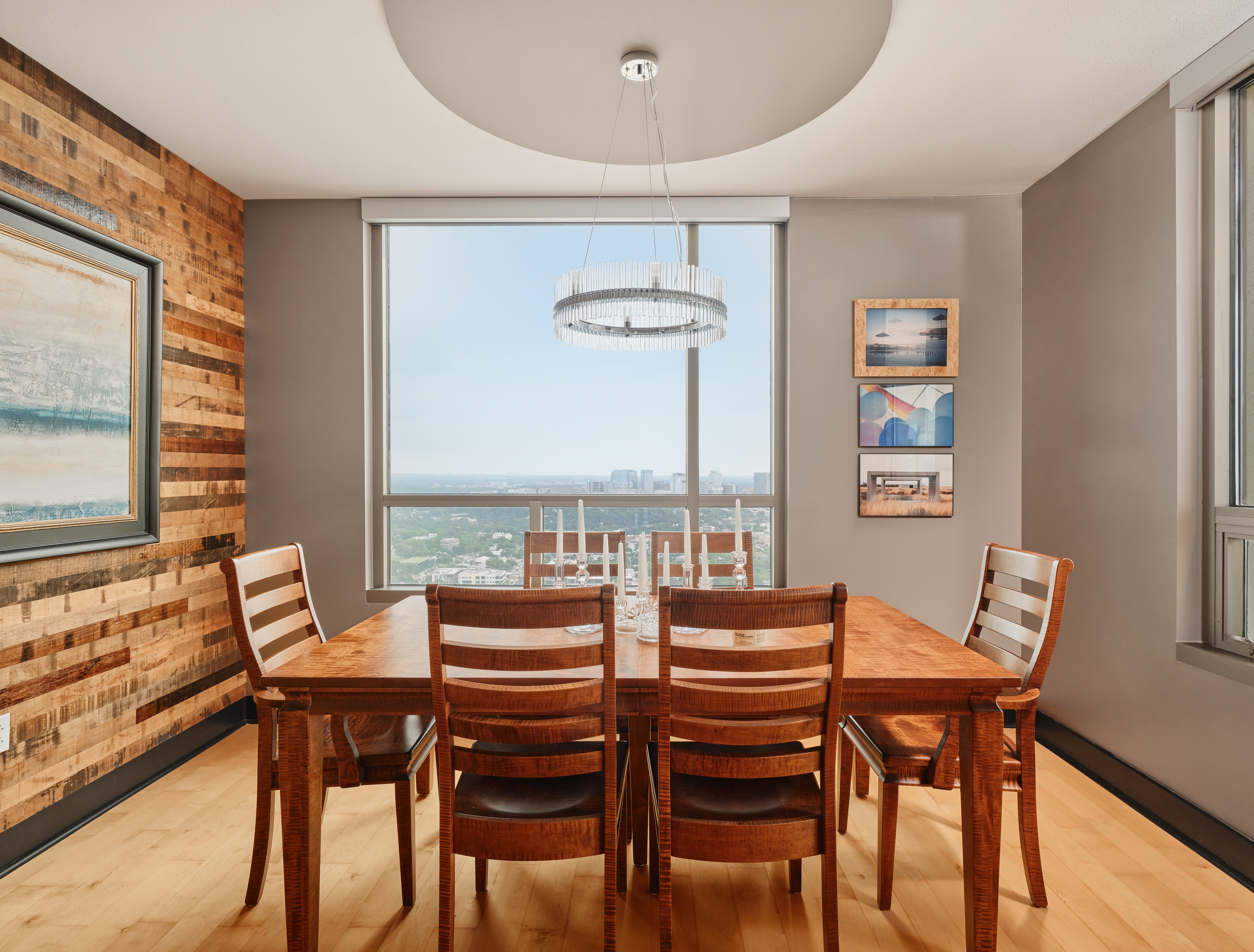  41st-Floor Skyline Living at The Spring - 物件實景