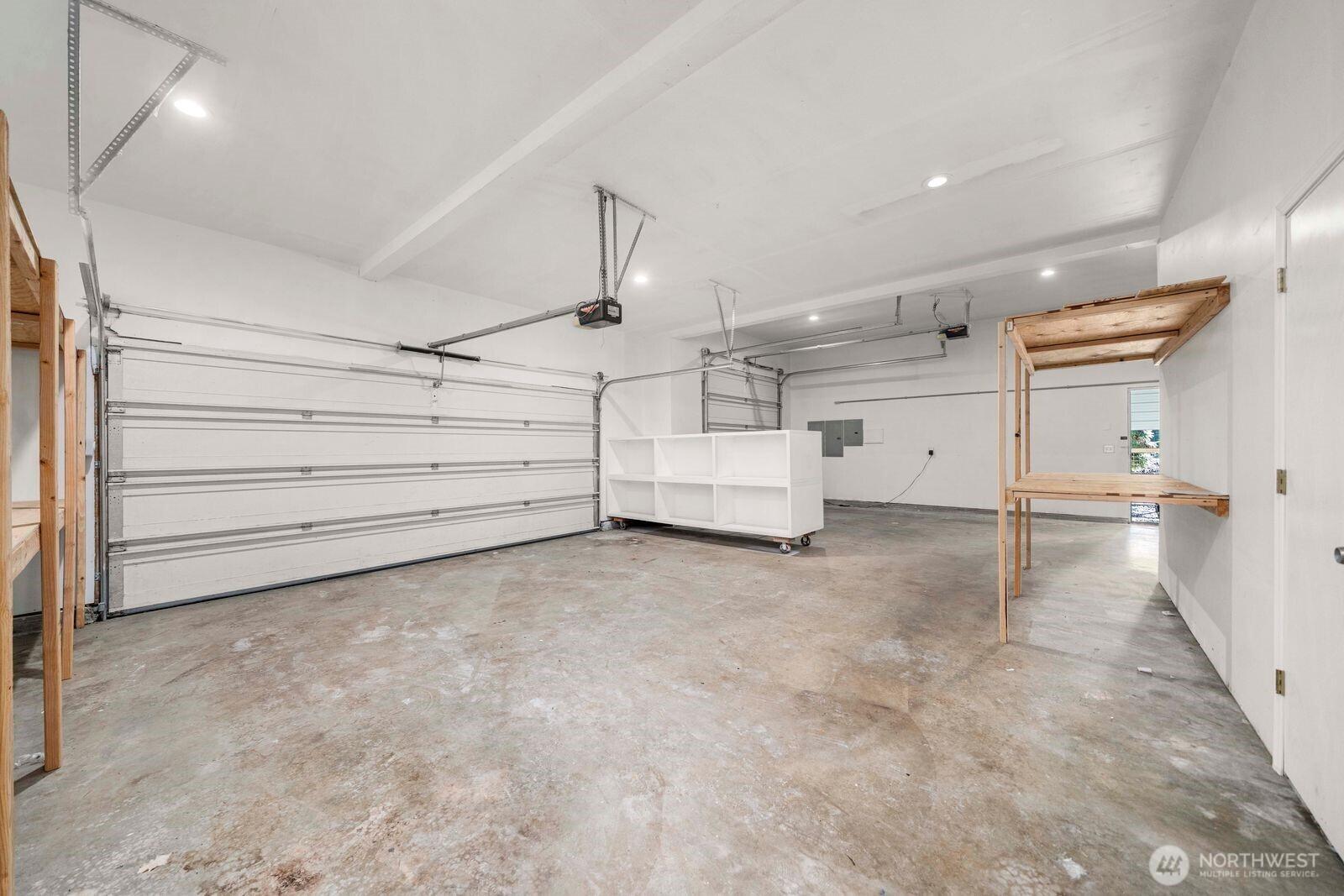 EATONVILLE, Washington, 98328, United States, 4 Bedrooms Bedrooms, ,3 BathroomsBathrooms,Residential,For Sale,1997124