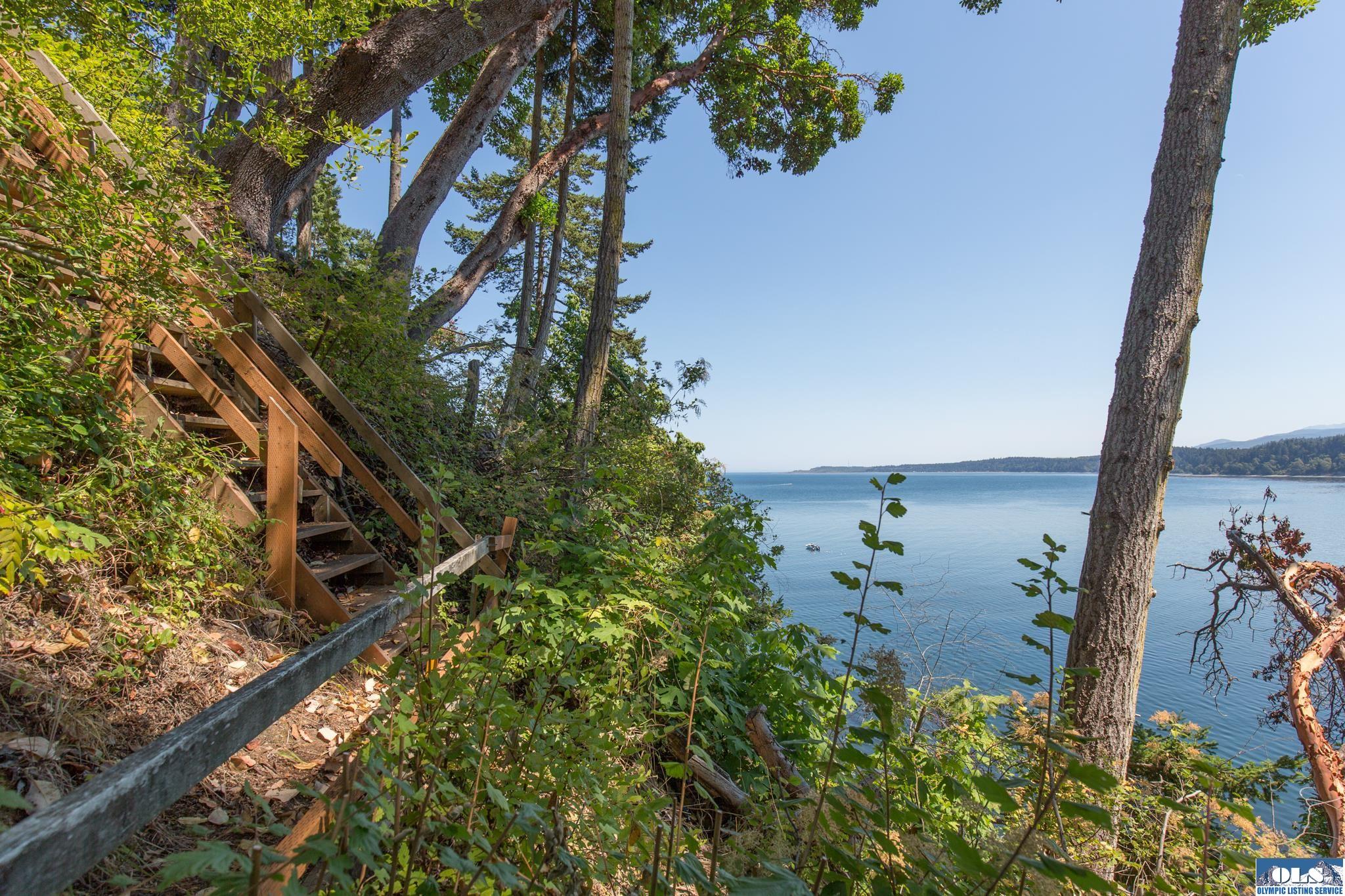Port Angeles, Washington, 98363, United States, 4 Bedrooms Bedrooms, ,5 BathroomsBathrooms,Residential,For Sale,1905909