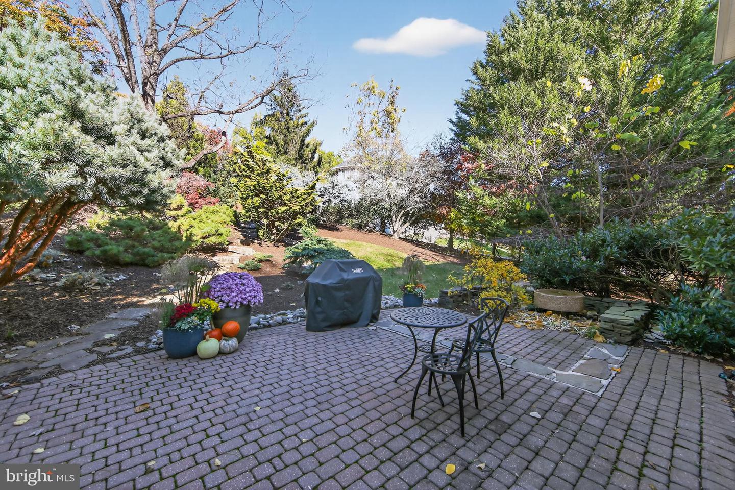 Exton, Pennsylvania, 19341, United States, 5 Bedrooms Bedrooms, ,3 BathroomsBathrooms,Residential,For Sale,1989279