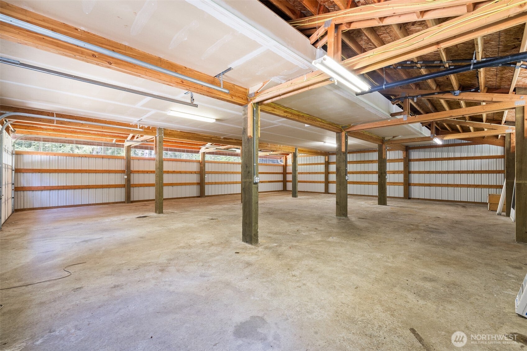 Port Angeles, Washington, 98362, United States, 6 Bedrooms Bedrooms, ,2 BathroomsBathrooms,Residential,For Sale,1791585