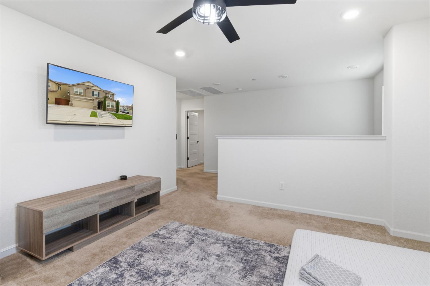 Manteca, California, 95337, United States, 4 Bedrooms Bedrooms, ,3 BathroomsBathrooms,Residential,For Sale,2001194