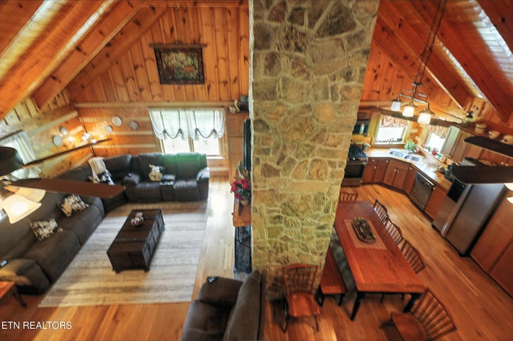 Jonesville, Virginia, 24263, United States, 6 Bedrooms Bedrooms, ,2 BathroomsBathrooms,Residential,For Sale,1979126