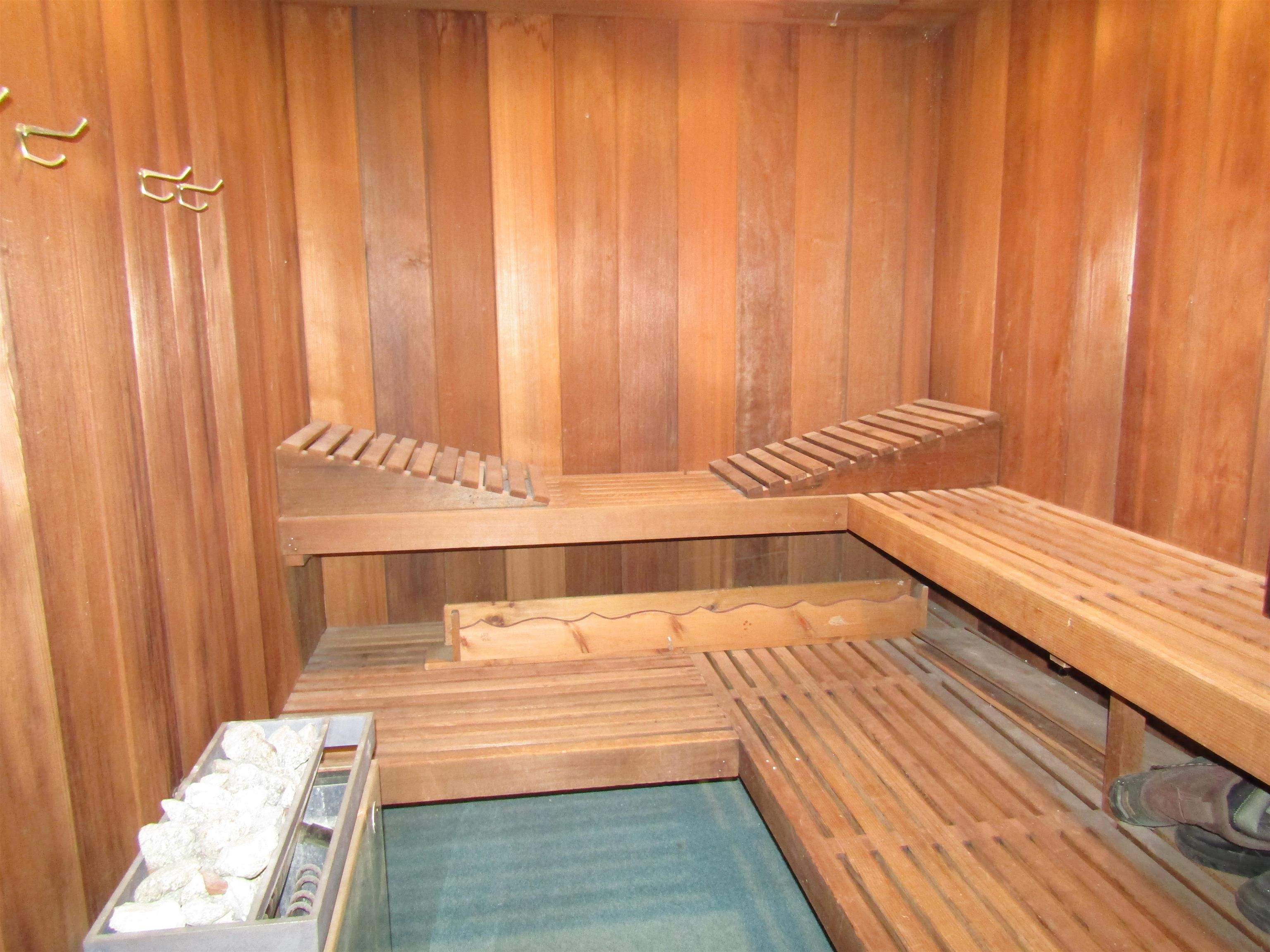 Beloit, Wisconsin, 53511, United States, 6 Bedrooms Bedrooms, ,5 BathroomsBathrooms,Residential,For Sale,1923330