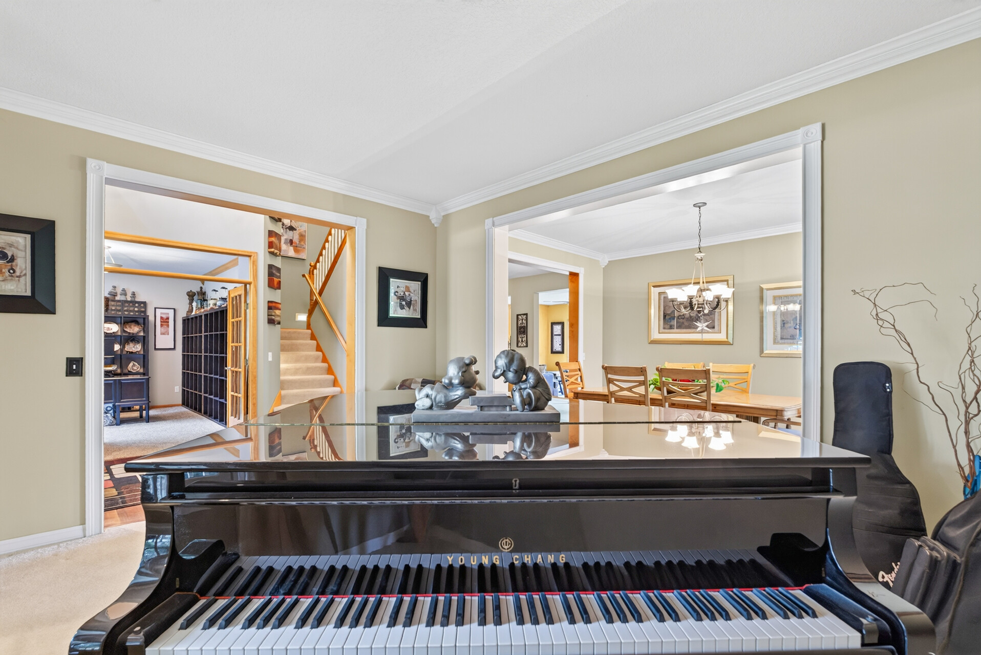  Elegant Fox Ridge Retreat with Exceptional Entertaining Spaces - 物件實景