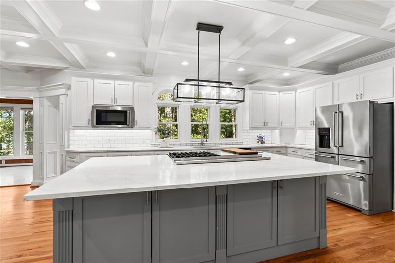 Buford, Georgia, 30518, United States, 6 Bedrooms Bedrooms, ,5 BathroomsBathrooms,Residential,For Sale,1976033