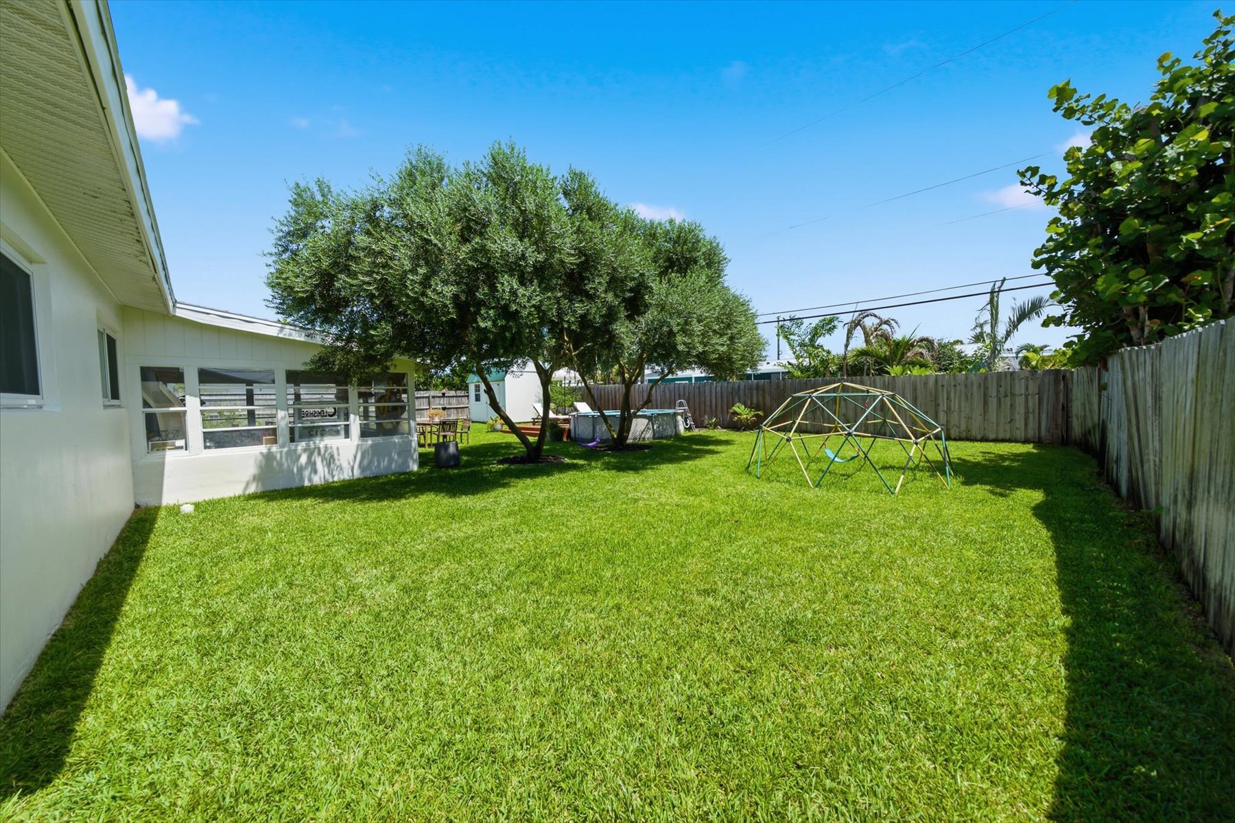  145 Dorset Lane, Satellite Beach, FL, 32937 - 物件實景