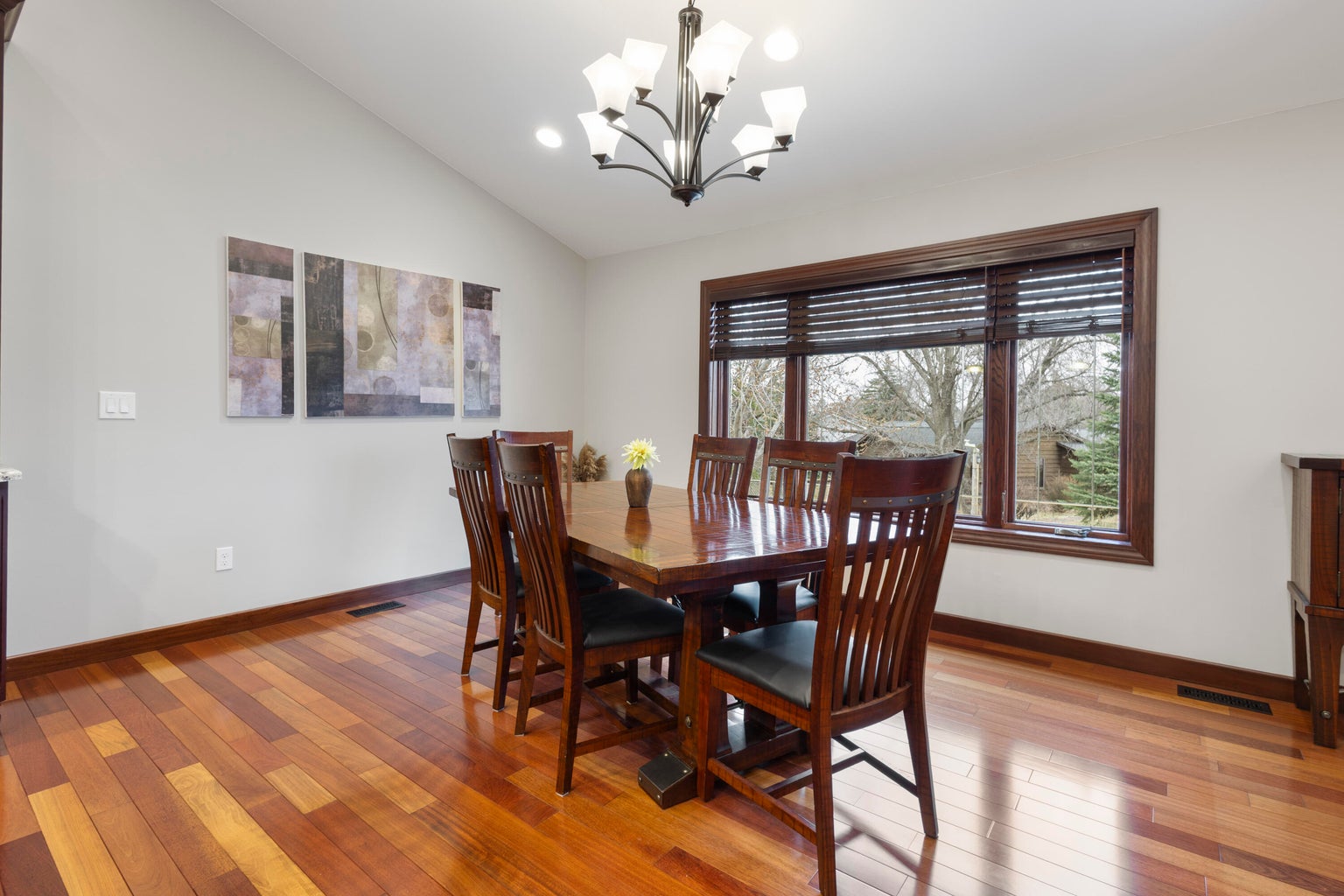 Brookings, South Dakota, 57006, United States, 5 Bedrooms Bedrooms, ,1 BathroomBathrooms,Residential,For Sale,1924534