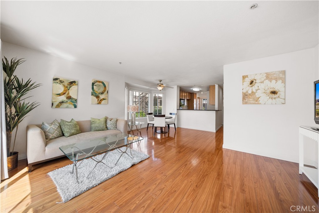Rancho Cucamonga, California, 91739, United States, 2 Bedrooms Bedrooms, ,3 BathroomsBathrooms,Residential,For Sale,1923914