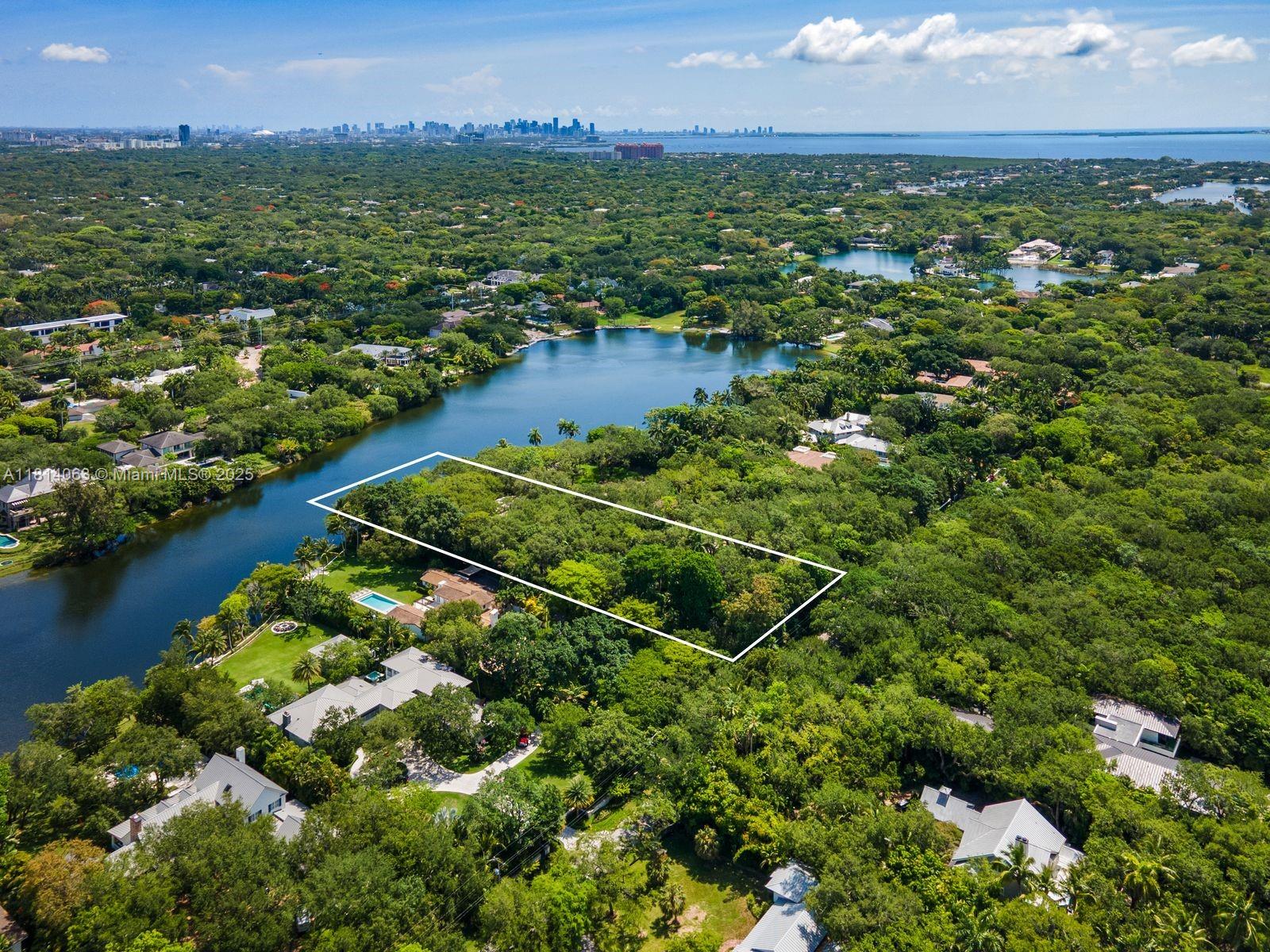 Coral Gables, Florida, 33156, United States, ,Land,For Sale,1840741