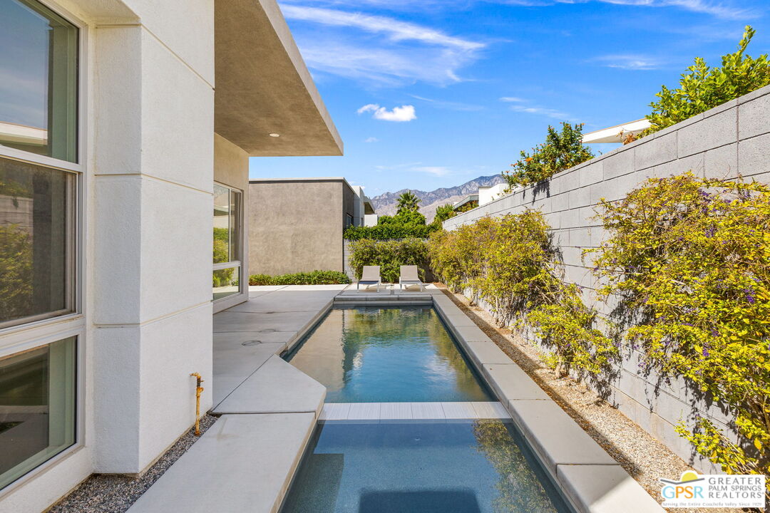 Palm Springs, California, 92262, United States, 3 Bedrooms Bedrooms, ,3 BathroomsBathrooms,Residential,For Sale,1927236