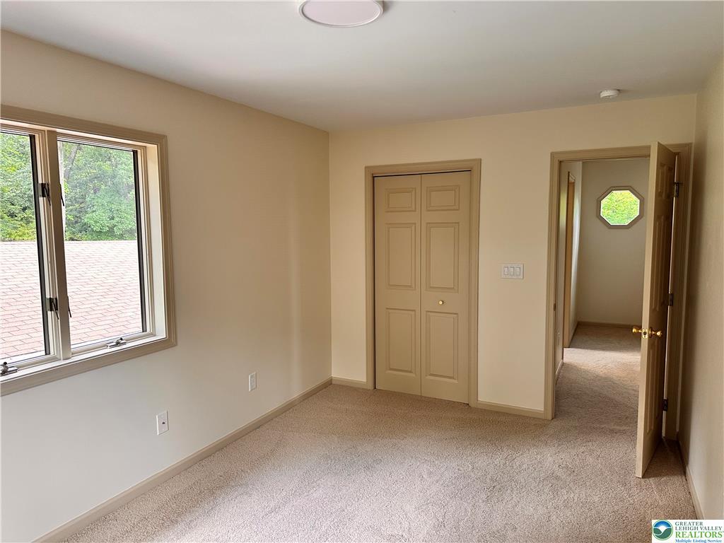 Washington Twp, Pennsylvania, 18080, United States, 3 Bedrooms Bedrooms, ,3 BathroomsBathrooms,Residential,For Sale,1984610