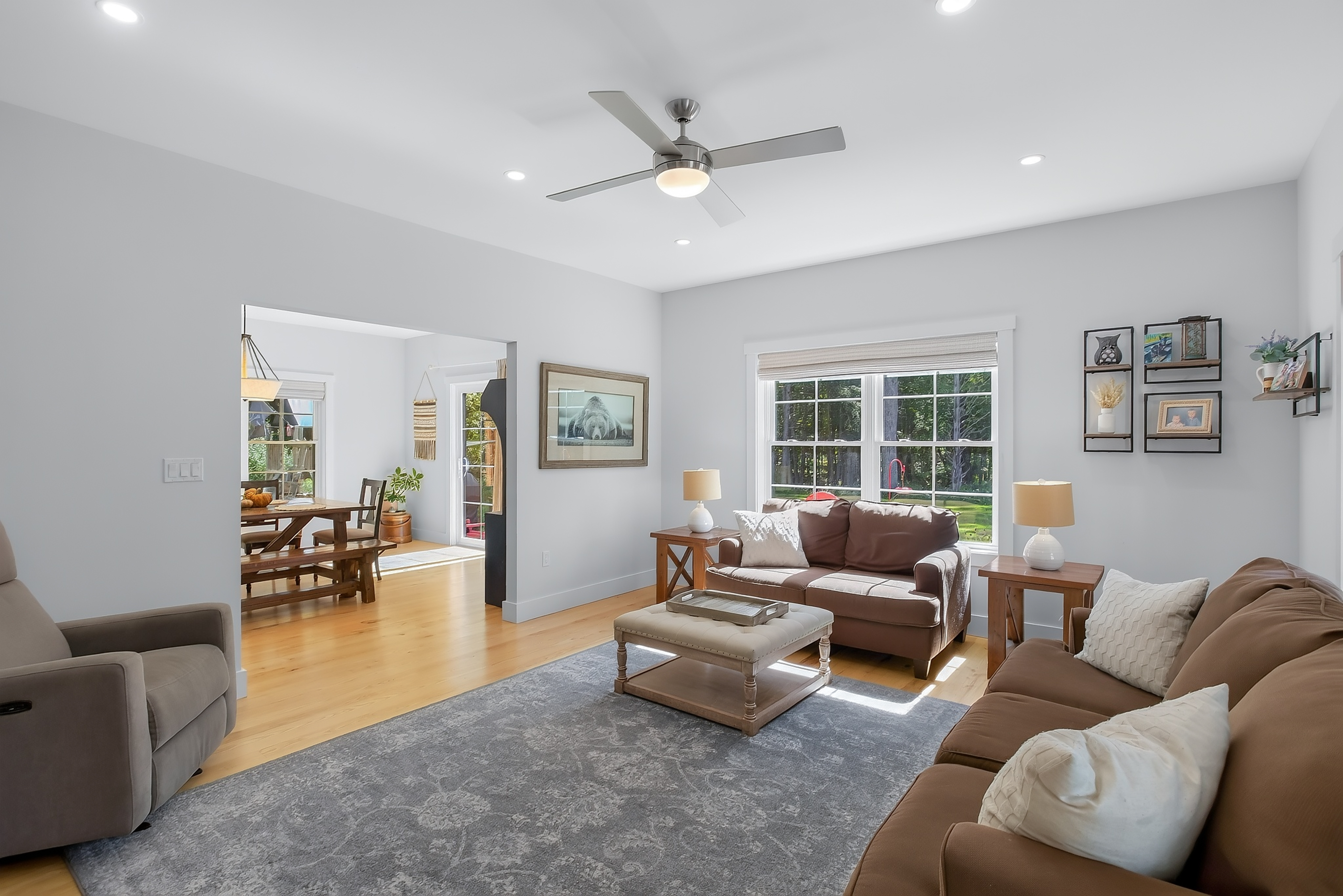  2022 Custom Craftsman: Main-Level Living, In-Law Suite, & Mountain Proximity - 物件實景
