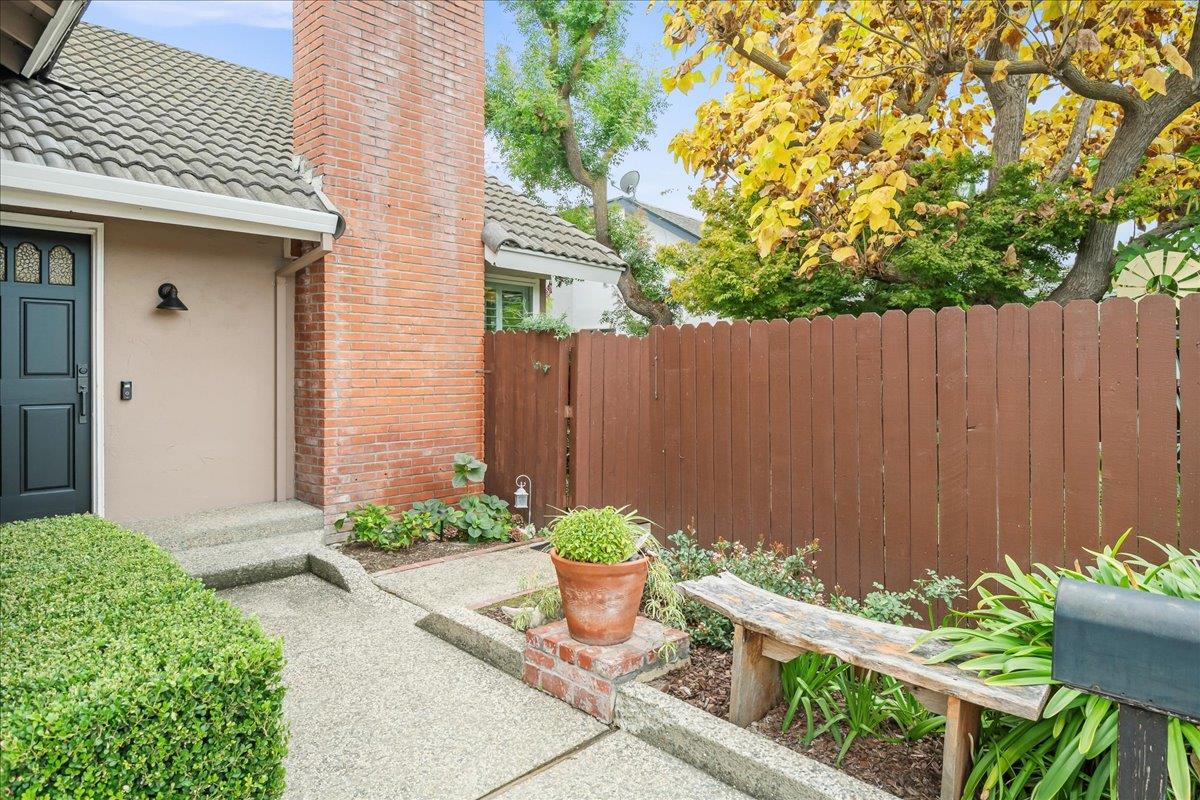 San Jose, California, 95119, United States, 5 Bedrooms Bedrooms, ,3 BathroomsBathrooms,Residential,For Sale,1991954