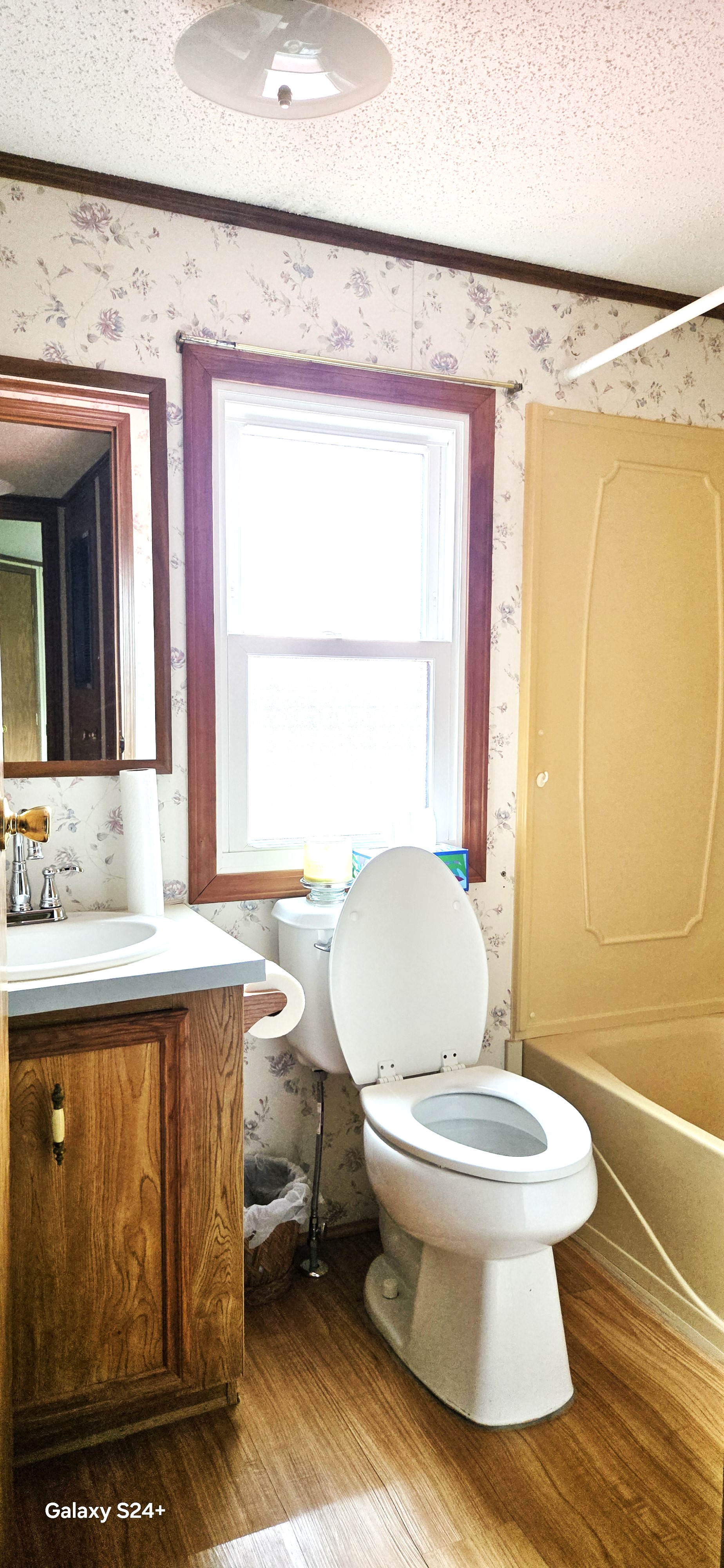 Osawatomie, Kansas, 66064, United States, 3 Bedrooms Bedrooms, ,2 BathroomsBathrooms,Residential,For Sale,1920353