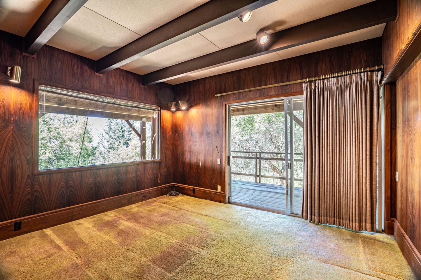 Woodside, California, 94062, United States, 3 Bedrooms Bedrooms, ,4 BathroomsBathrooms,Residential,For Sale,1848969
