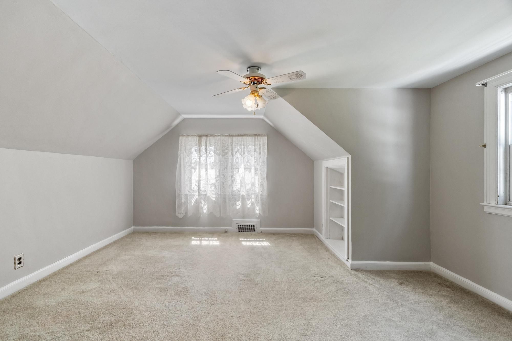  9 Oaklandvale Ave, Saugus, MA, 01906 - 物件實景