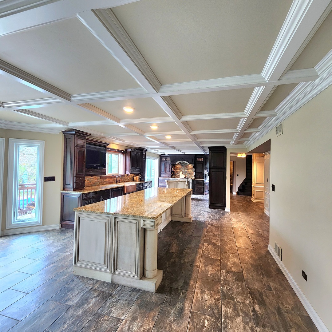 St. Charles, Illinois, 60175, United States, 6 Bedrooms Bedrooms, ,8 BathroomsBathrooms,Residential,For Sale,1940364