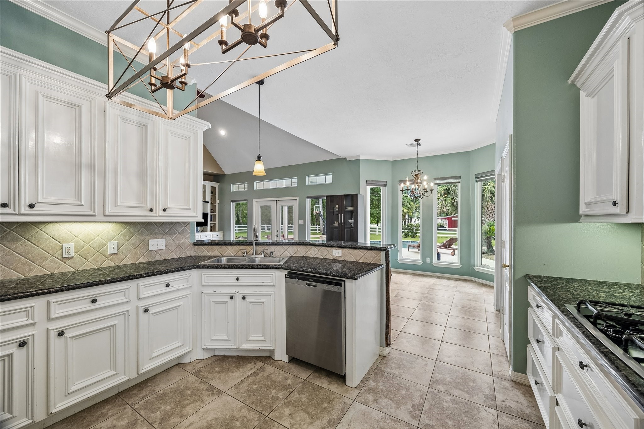  9064 Grand Lake Estates Drive - 物件實景
