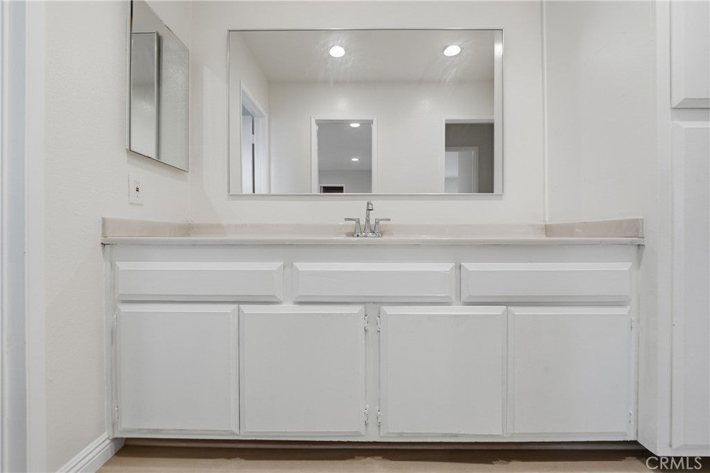 Rosemead, California, 91770, United States, 2 Bedrooms Bedrooms, ,2 BathroomsBathrooms,Residential,For Sale,2012750