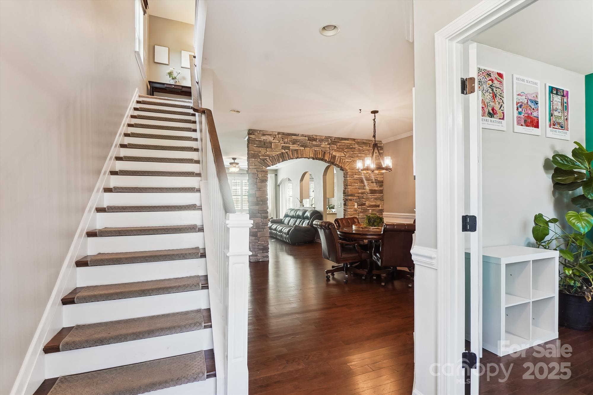 Lancaster, South Carolina, 29720, United States, 5 Bedrooms Bedrooms, ,4 BathroomsBathrooms,Residential,For Sale,1885267