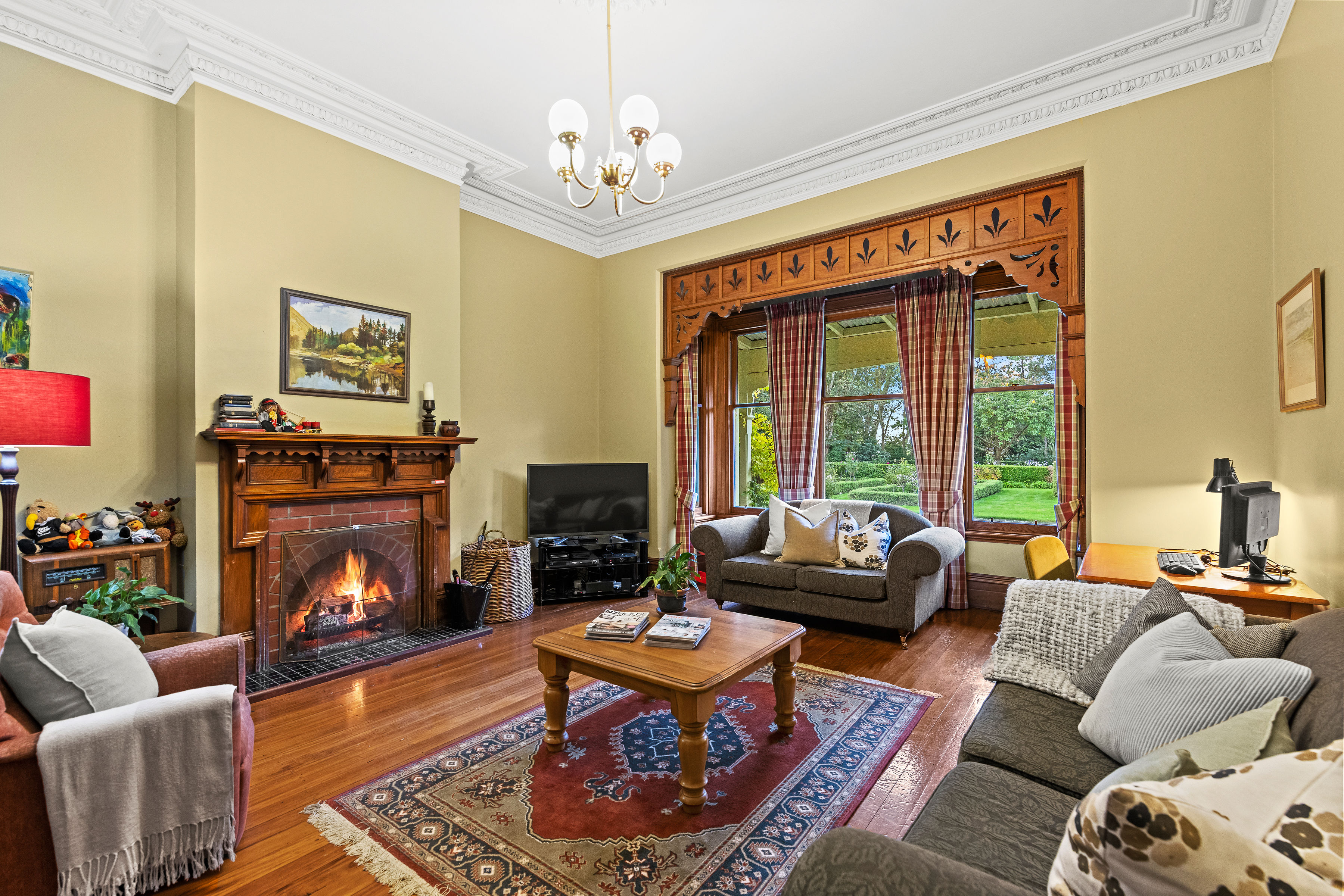  Landmark Homestead rezoned with substantial landbank - 物件實景