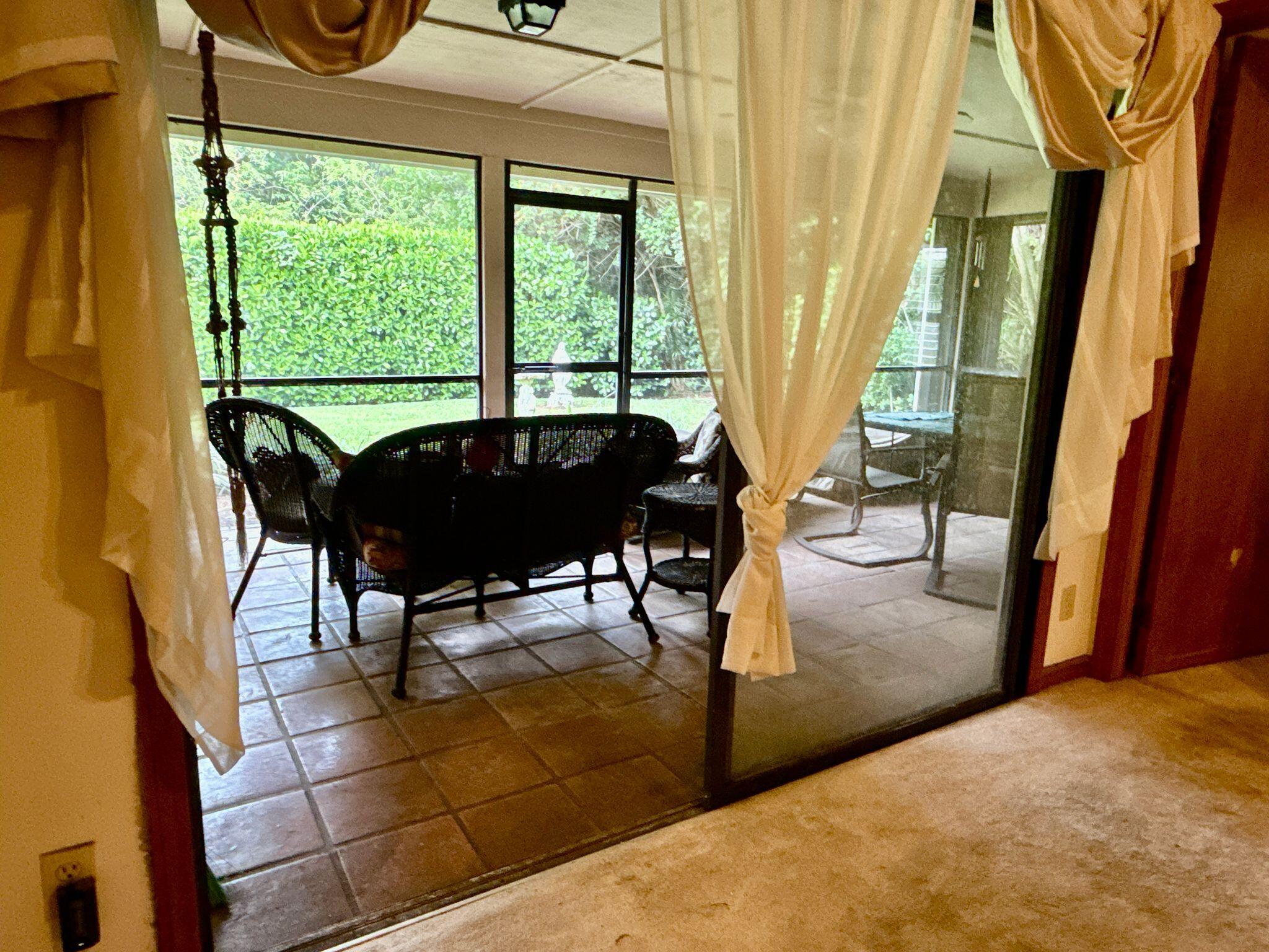 Jupiter, Florida, 33458, United States, 4 Bedrooms Bedrooms, ,3 BathroomsBathrooms,Residential,For Sale,1987806