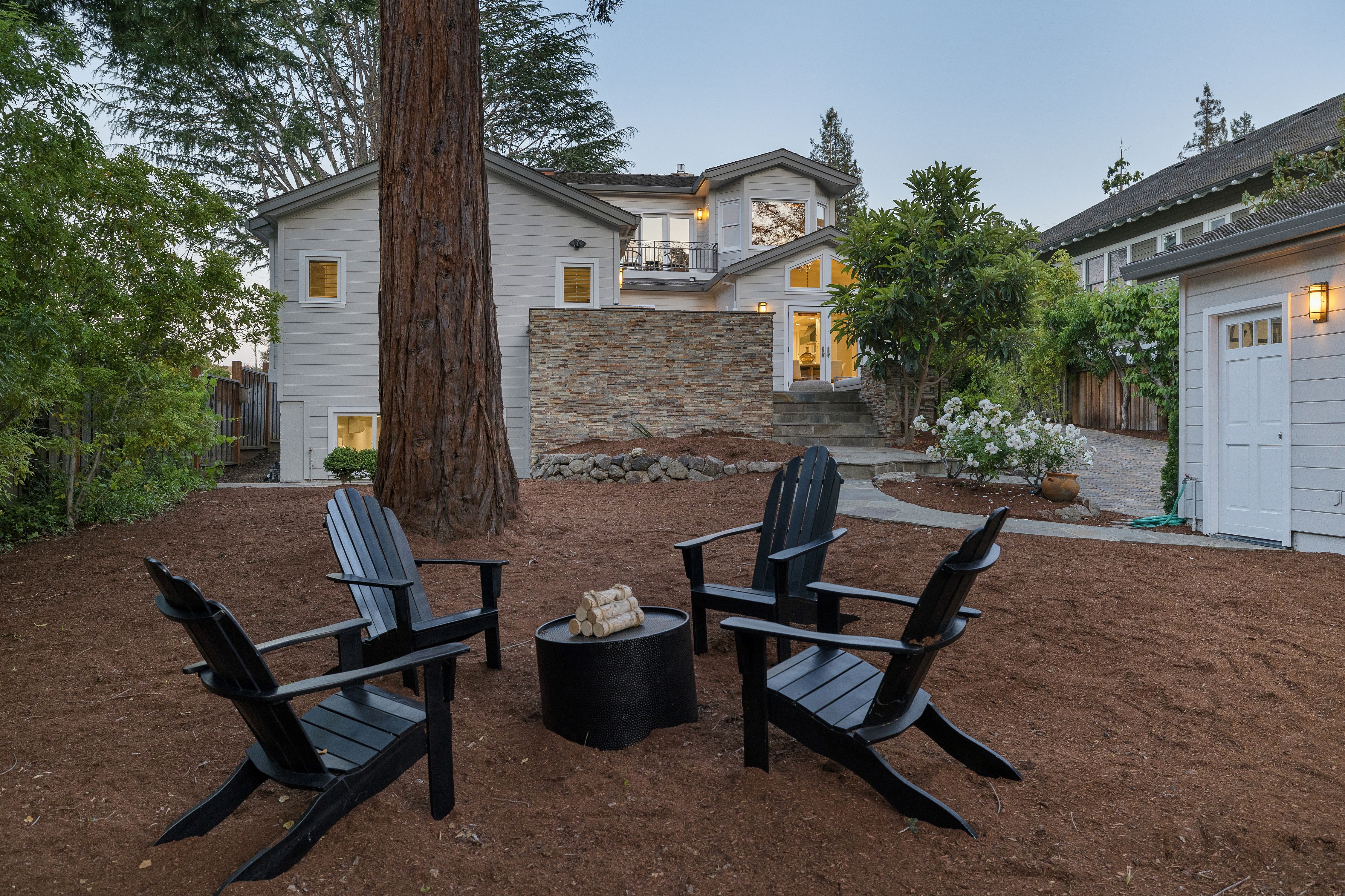  Beautifully Remodeled Downtown Los Gatos Home - 物件實景
