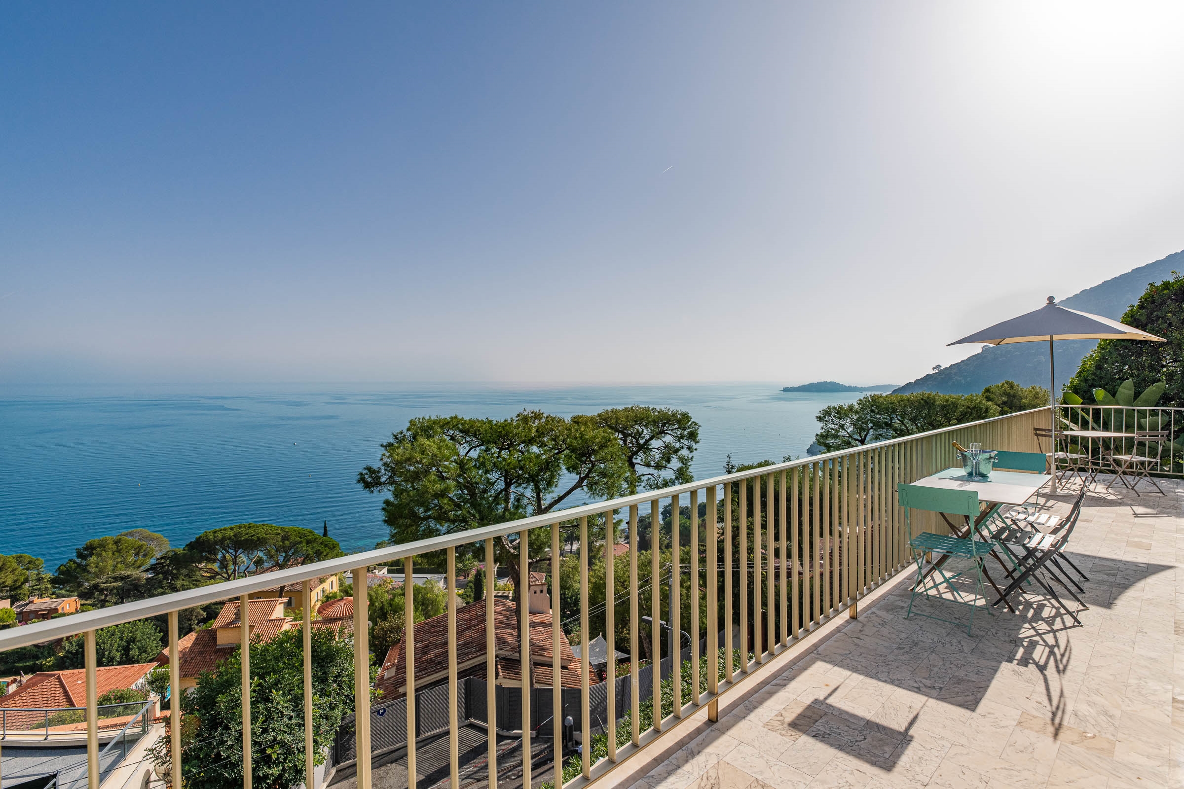  Eze-bord-de-mer - Modern villa with panoramic sea view. - 物件實景