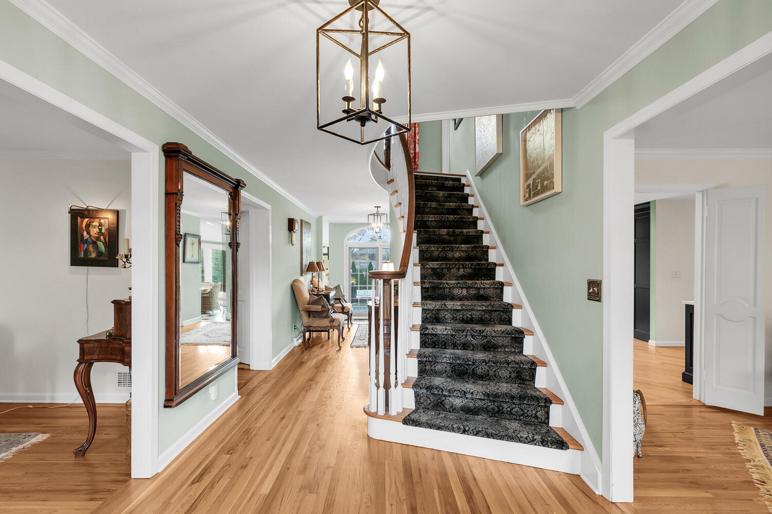  16 Mulberry Lane - 物件實景