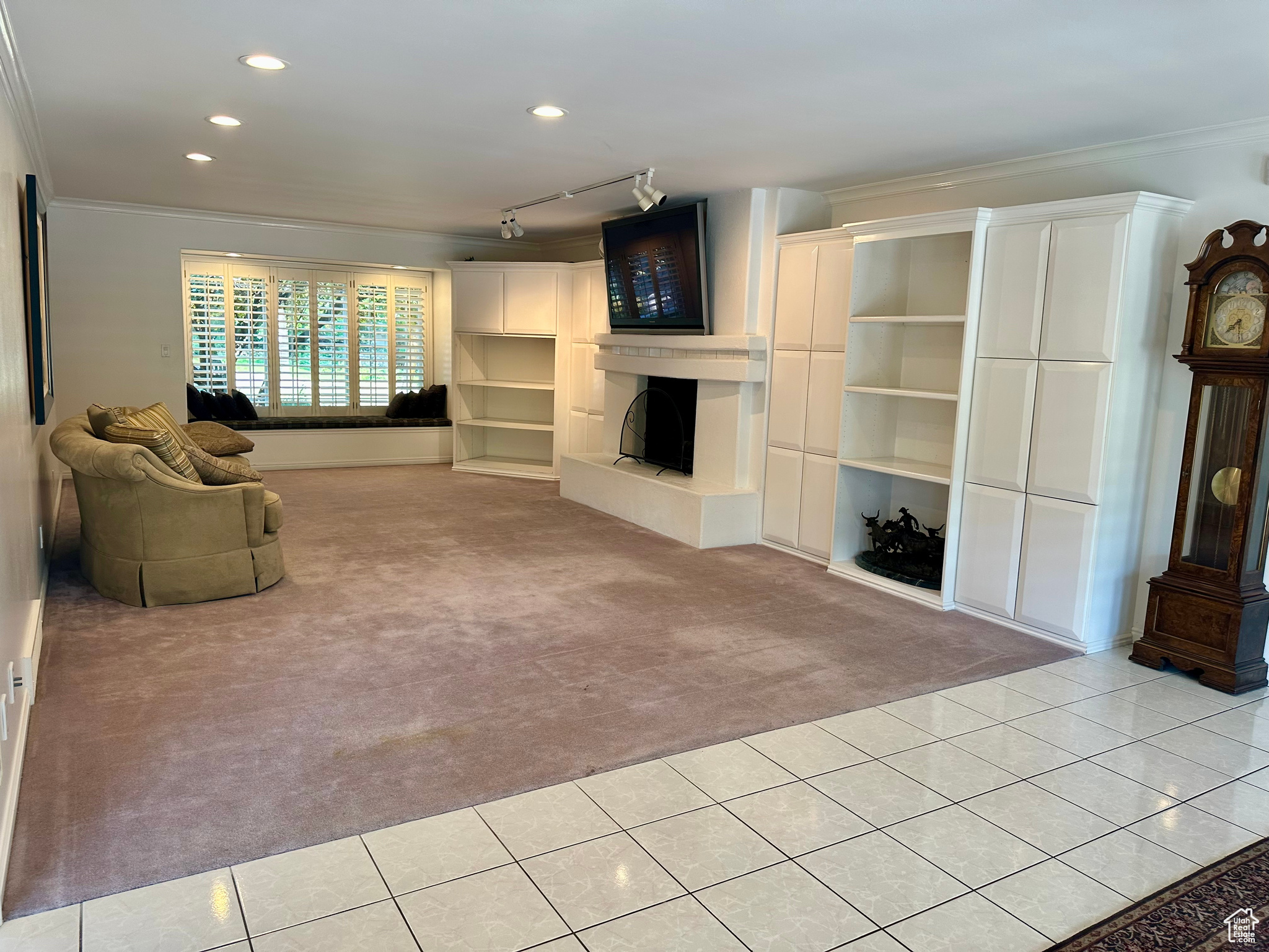 Logan, Utah, 84321, United States, 6 Bedrooms Bedrooms, ,7 BathroomsBathrooms,Residential,For Sale,1975254