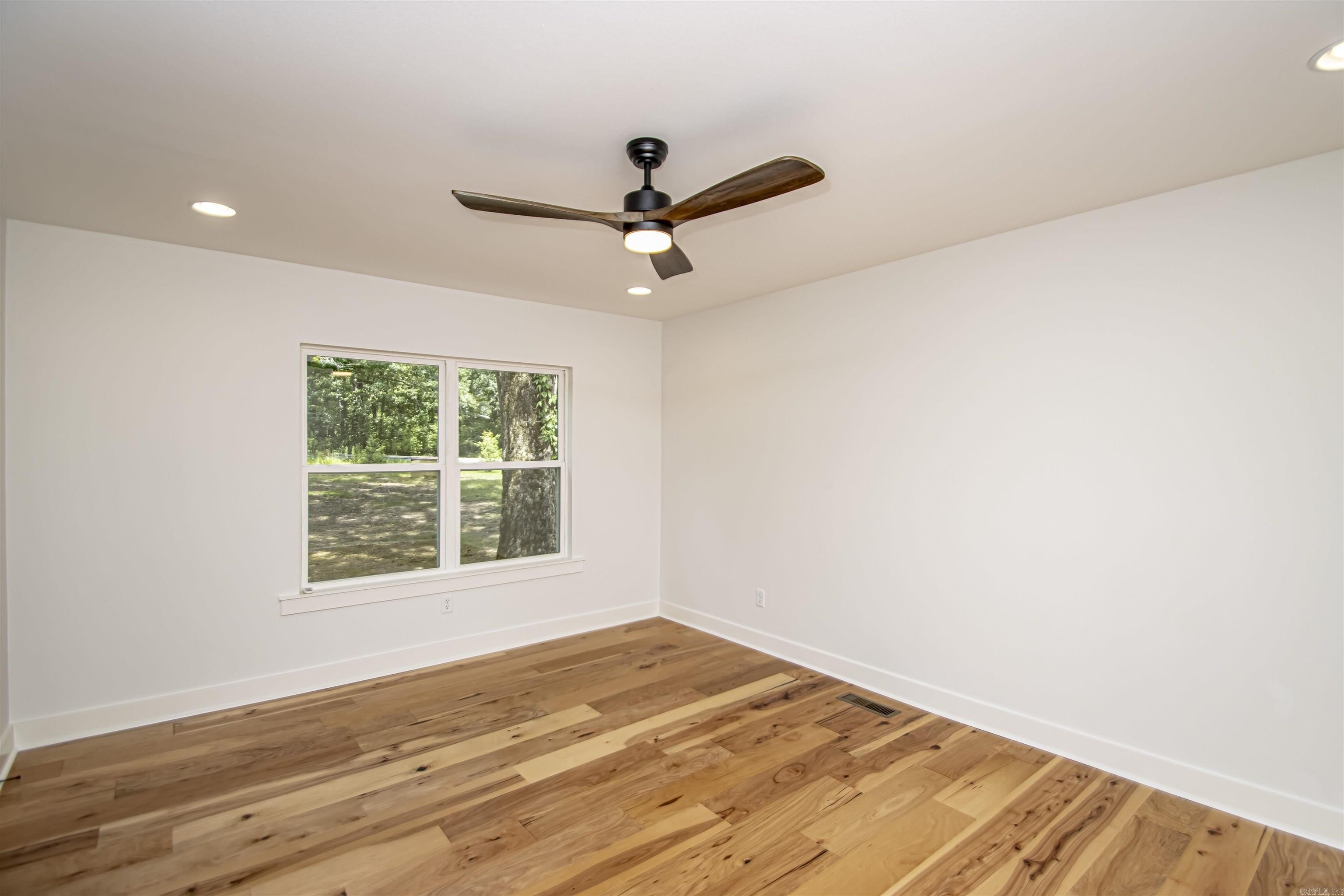Benton, Arkansas, 72019, United States, 4 Bedrooms Bedrooms, ,4 BathroomsBathrooms,Residential,For Sale,1935301