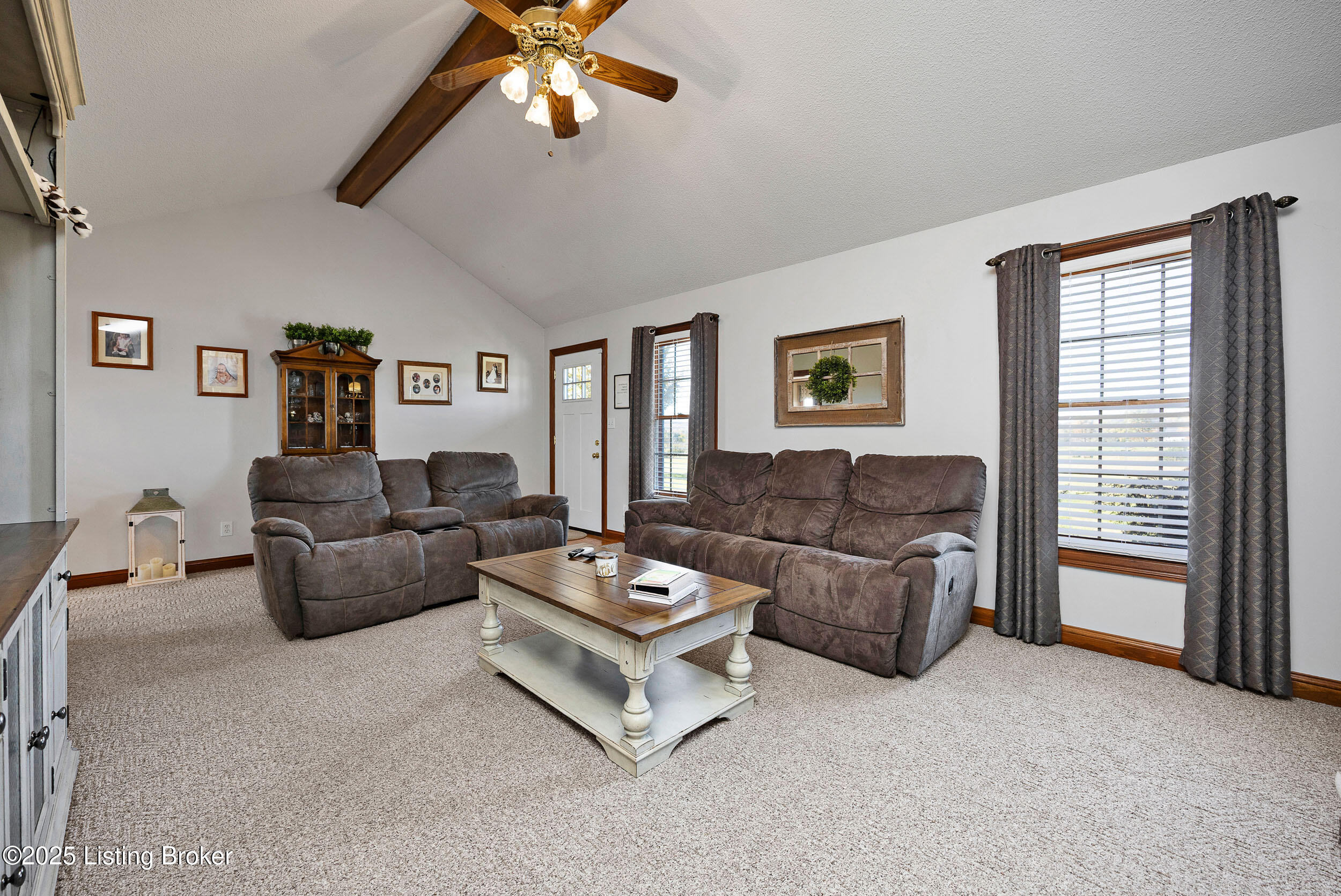 Coxs Creek, Kentucky, 40013, United States, 3 Bedrooms Bedrooms, ,3 BathroomsBathrooms,Residential,For Sale,2000776