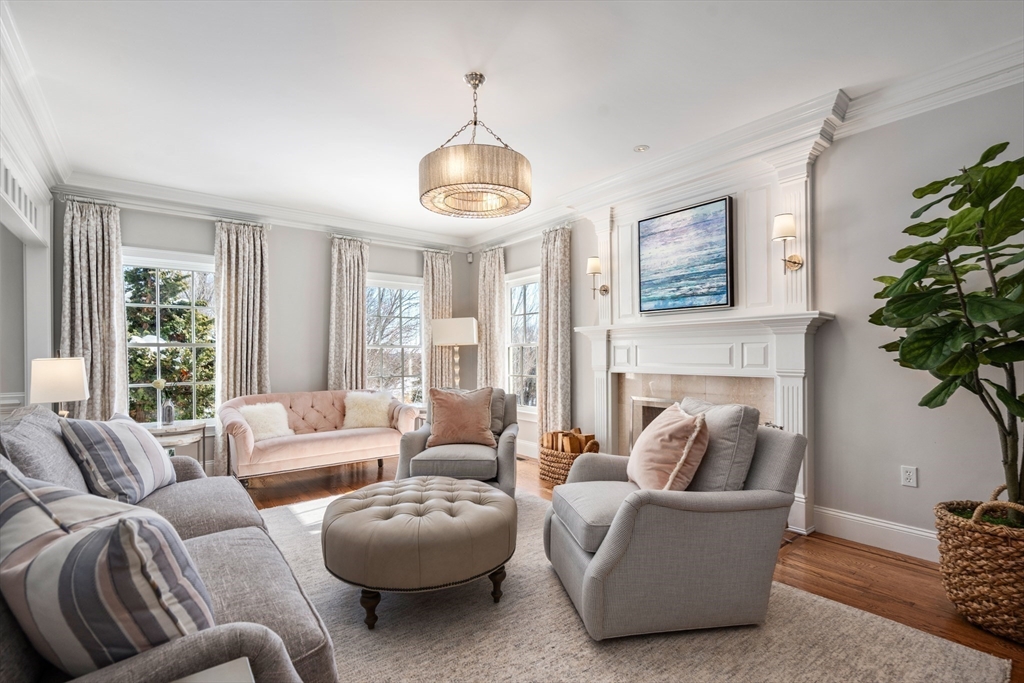 Sudbury, Massachusetts, 01776, United States, 5 Bedrooms Bedrooms, ,7 BathroomsBathrooms,Residential,For Sale,1827168