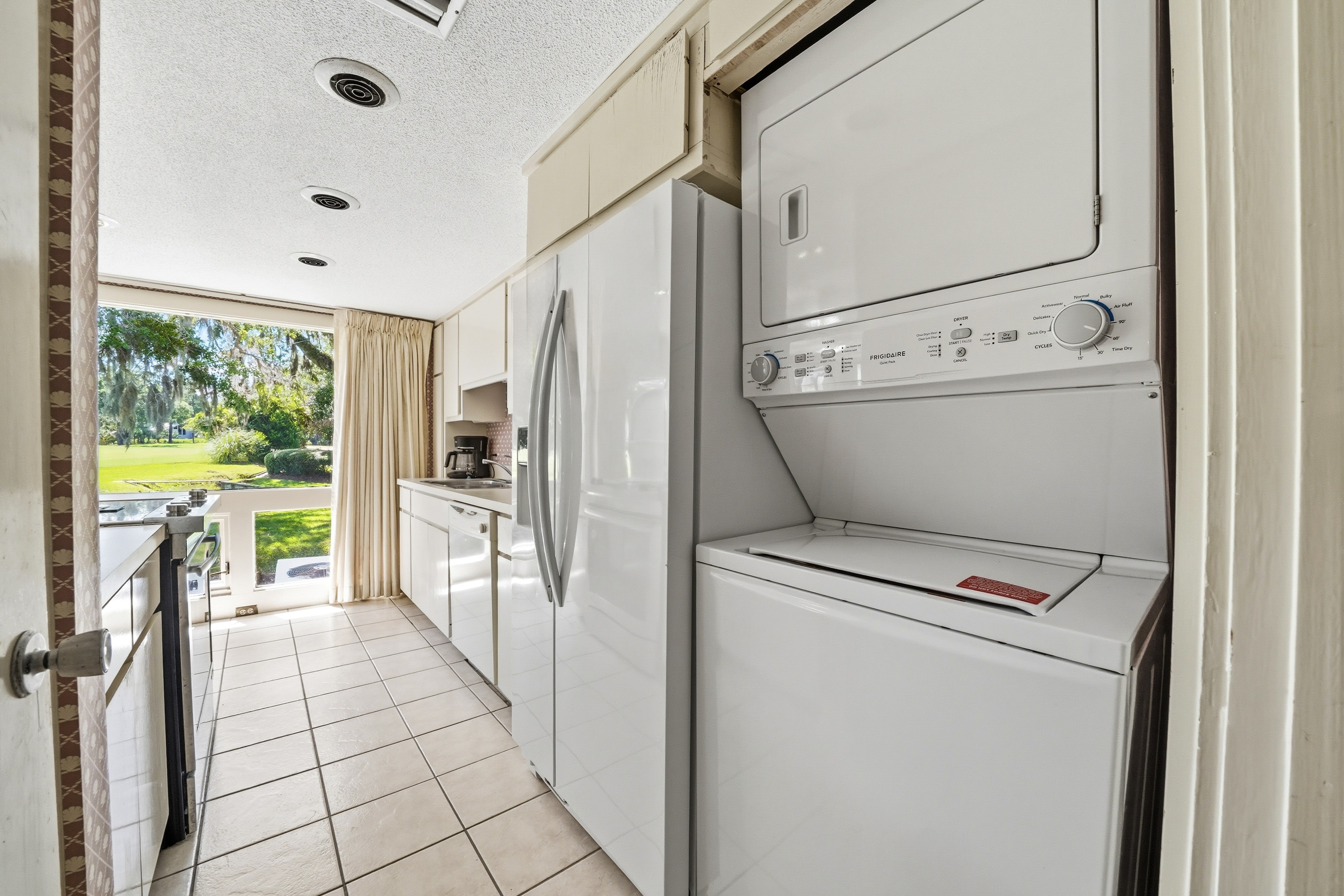  404 Fairway Villas - 物件實景