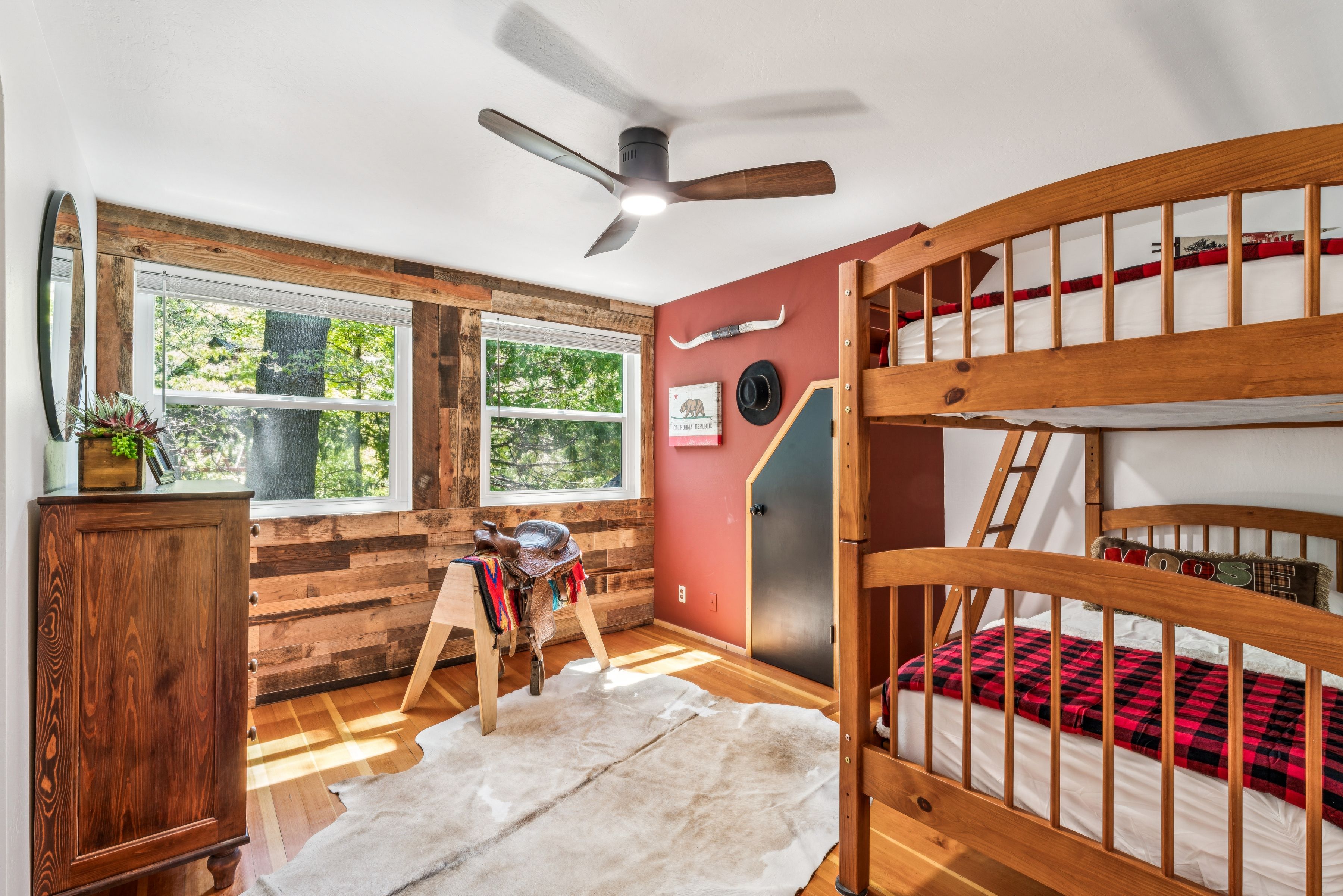  177 Joaquin Miller Road, Lake Arrowhead, CA 92352 - 物件實景