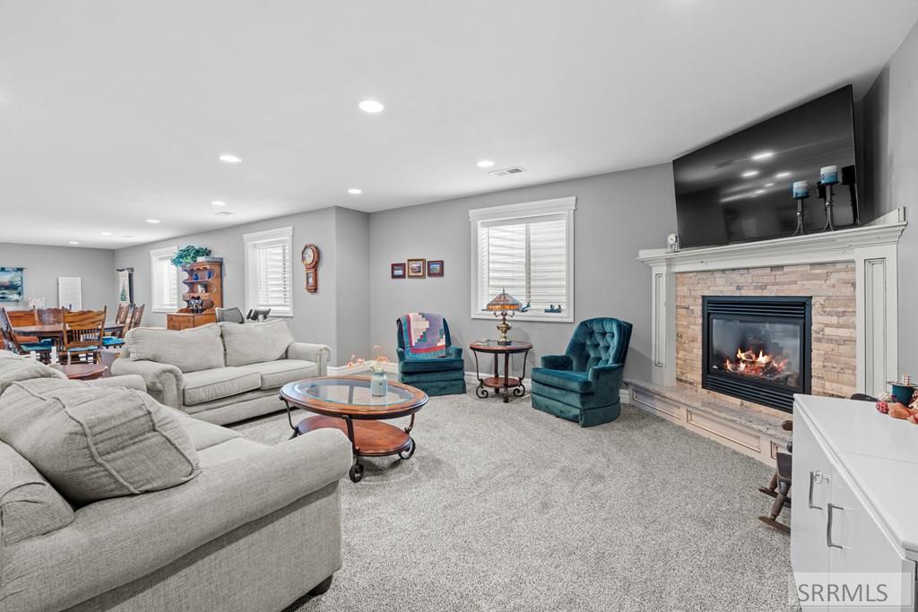 Rigby, Idaho, 83442, United States, 5 Bedrooms Bedrooms, ,3 BathroomsBathrooms,Residential,For Sale,1944948